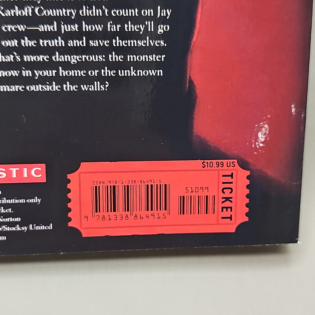 SCHOLASTIC The Getaway by Lamar Giles Paperback Book (New)