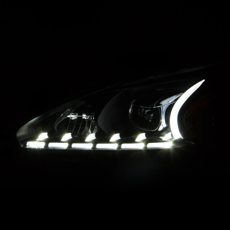 Anzo 2013-2014 Nissan Altima Projector Headlights w/PlankStyle Design Black