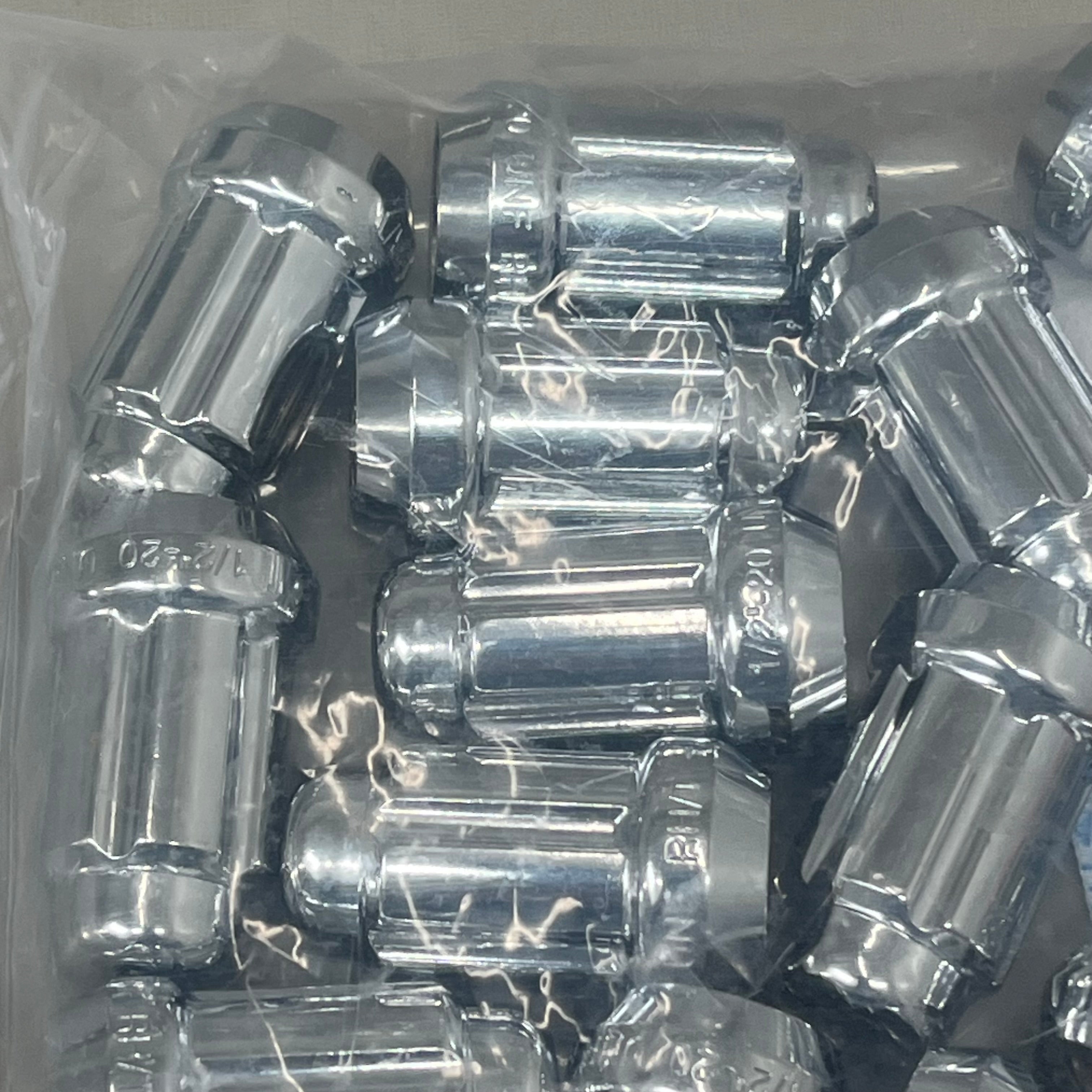 RHI 8740K6-C (New) Spline Closed End Chrome Lug Nut Kit (23 PC)