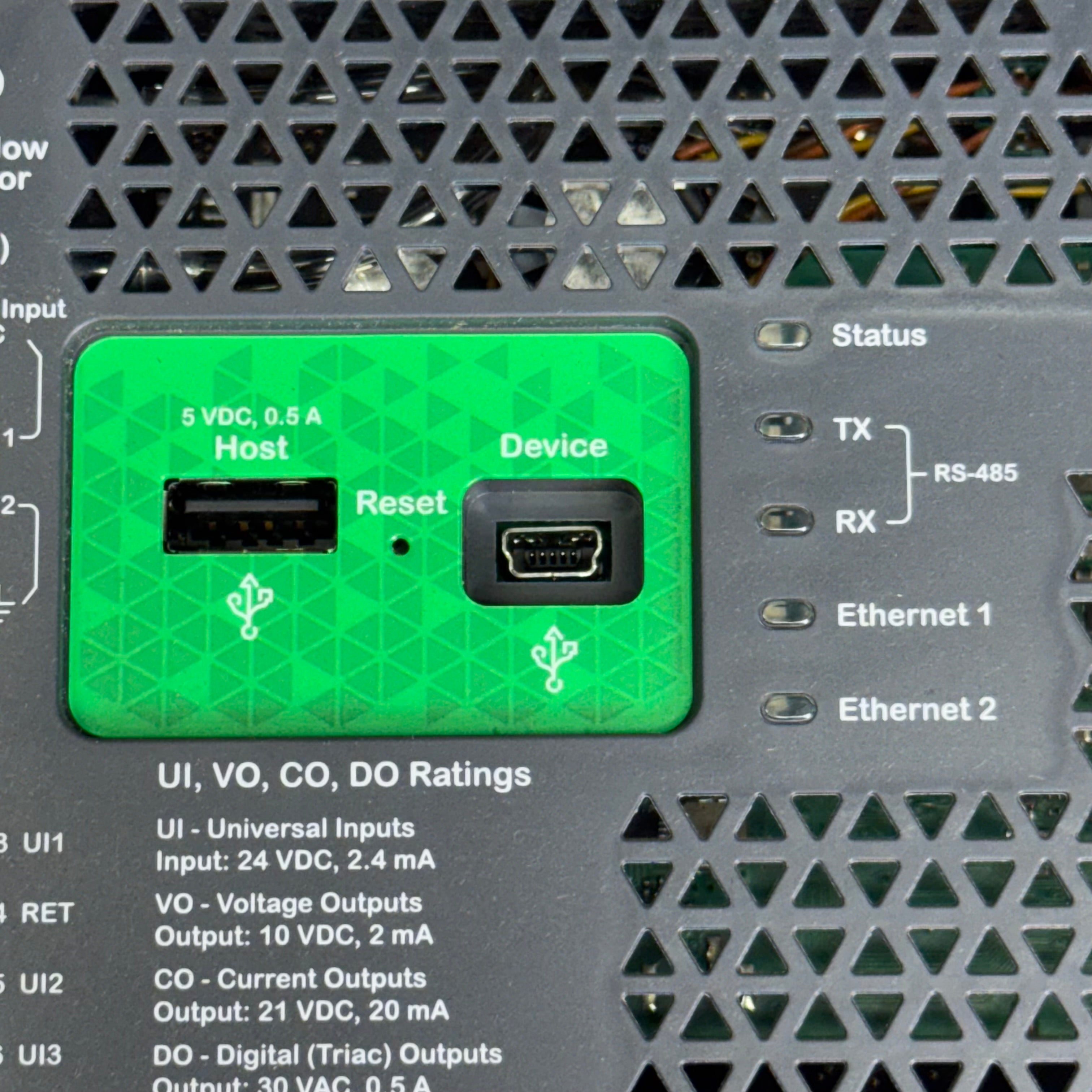 SCHNEIDER ELECTRIC SmartX IP Controller Sz 7” L x 6” W x 2.5” H SXWMPV7AX10001
