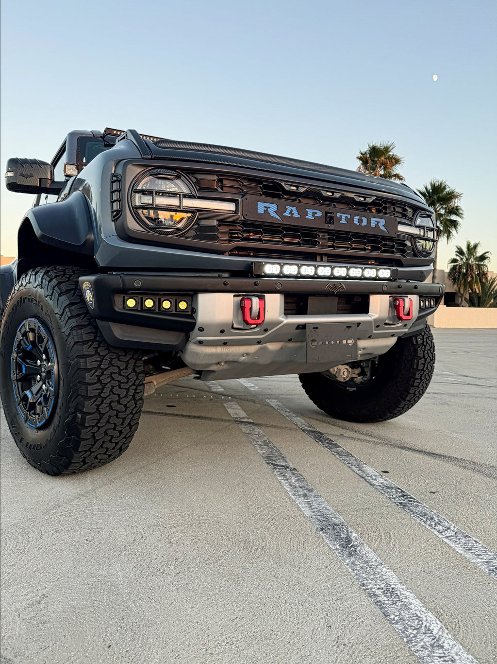2021+ Ford Bronco Modular Bumper 30in Light Bar - PRO