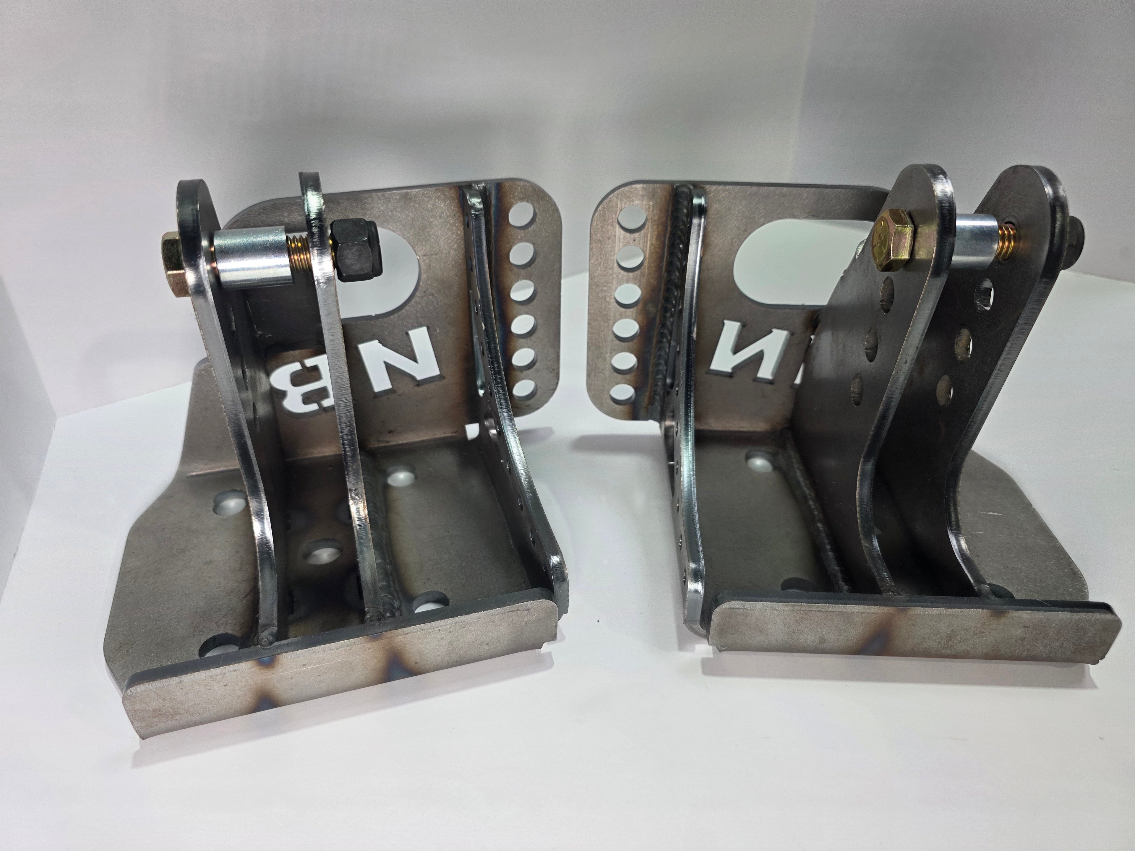 Leaf Spring Bobby Brackets