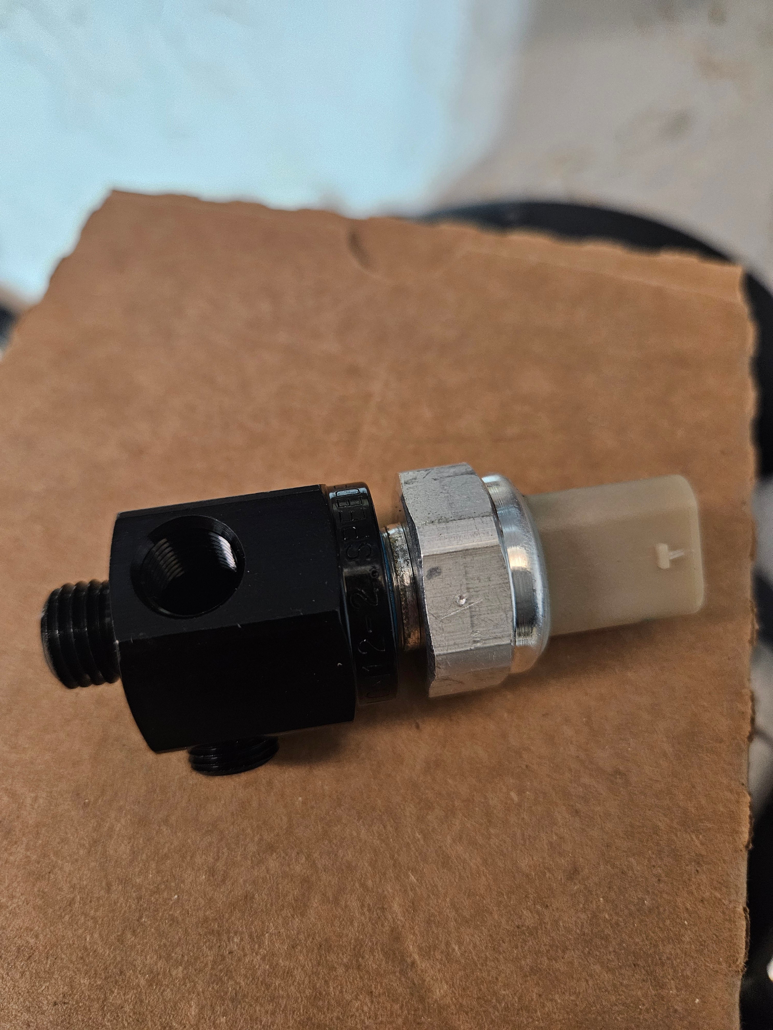 Oil Pressure Sender Adapter for Godzilla/Coyote