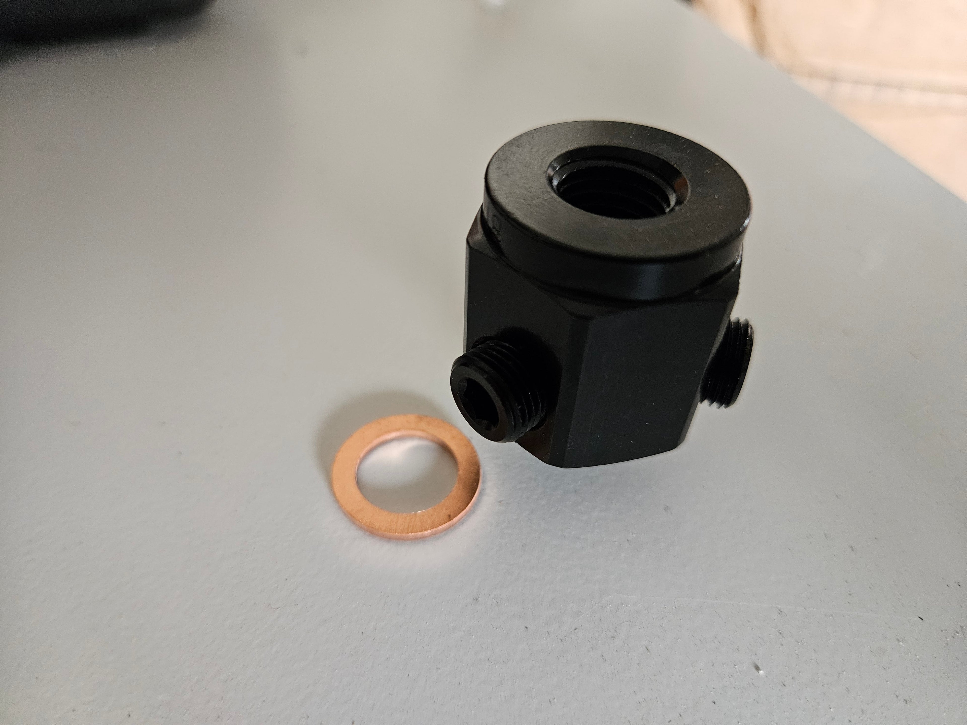 Oil Pressure Sender Adapter for Godzilla/Coyote