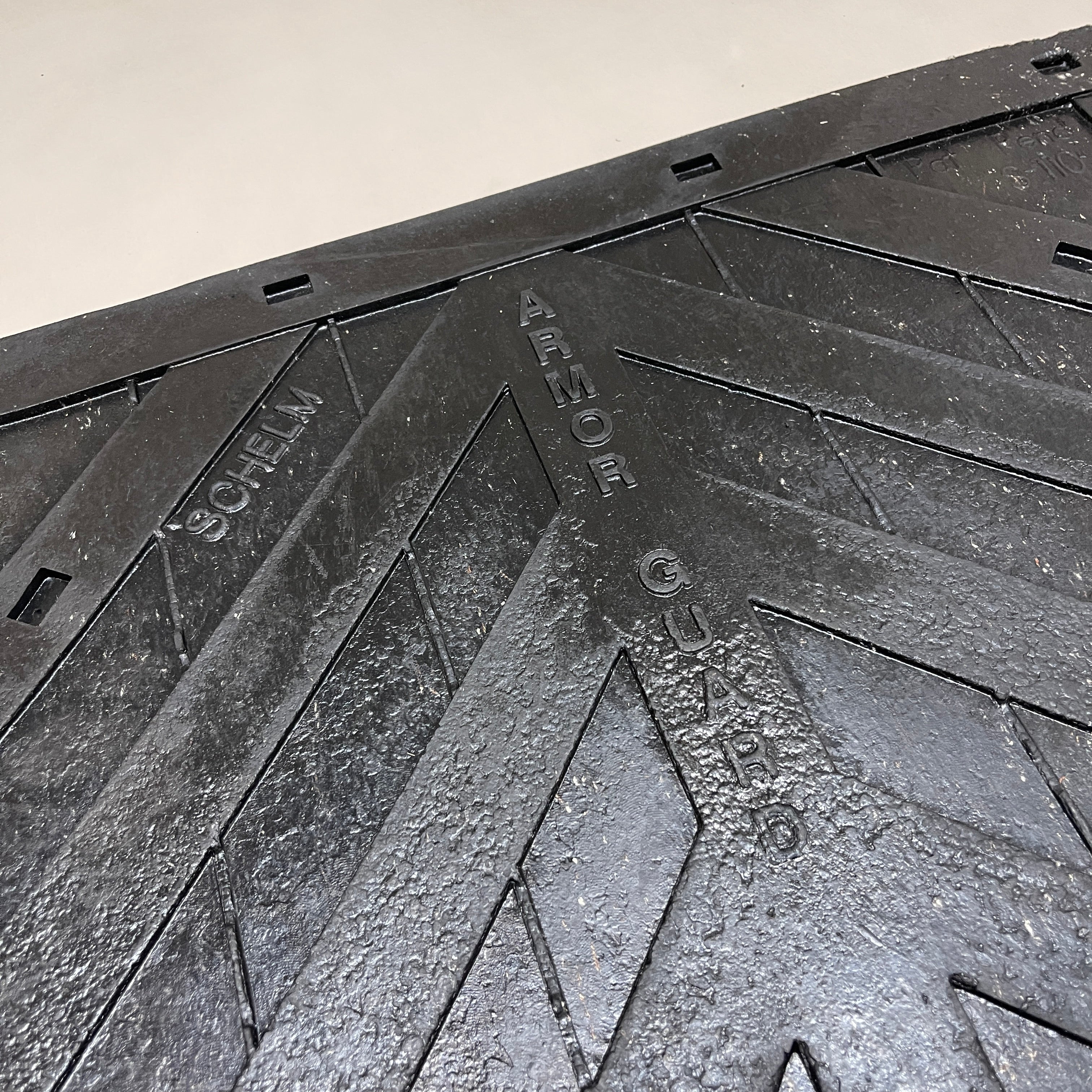 GLOBETECH 2-PACK! Rubber Mud Flaps 24" W x 36" L Black 2436CD (New)