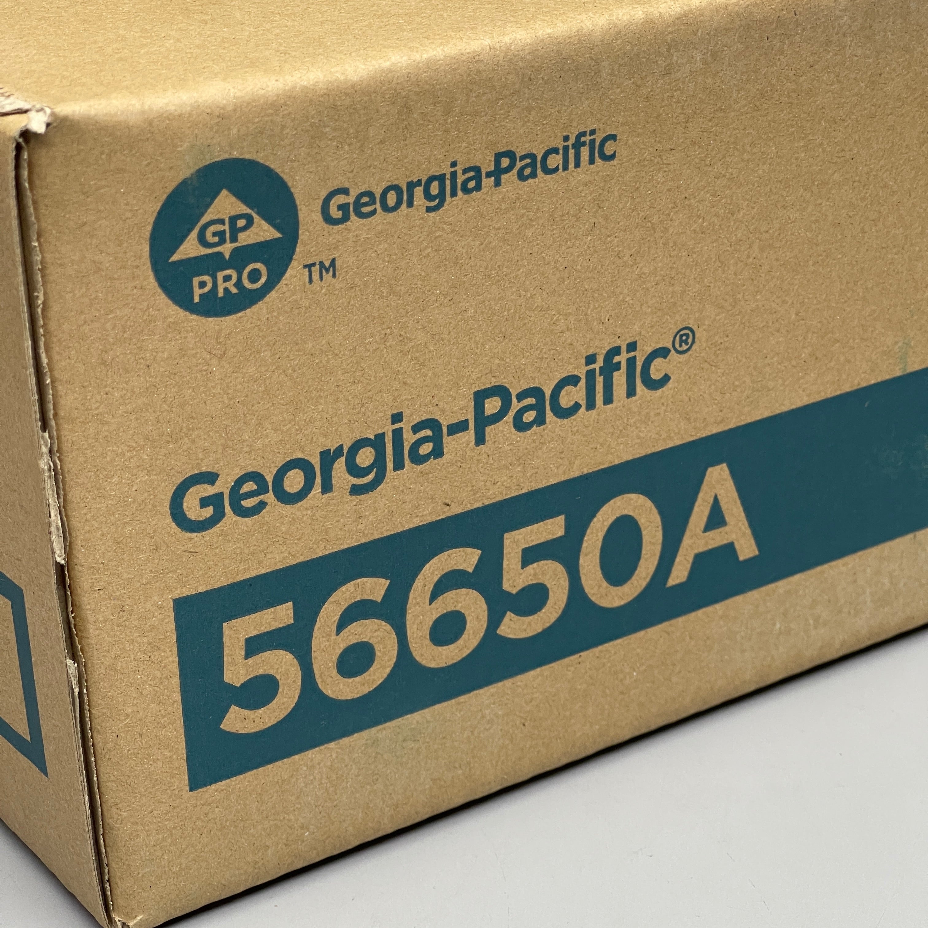 GEORGIA PACIFIC C-Fold/Multifold Paper Towel Dispenser Black 56650A (New)