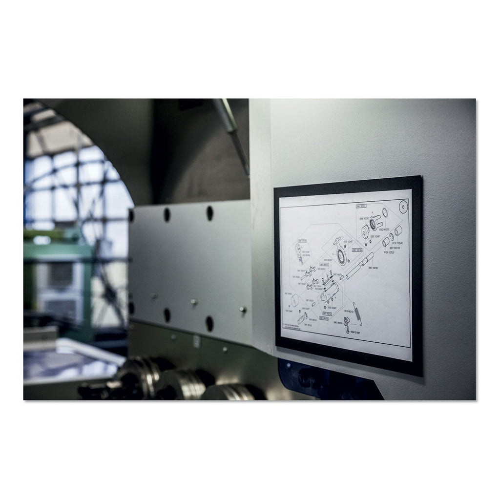 Durable DURAFRAME Magnetic Sign Holder, 8.5 x 11, Black Frame, 2/Pack