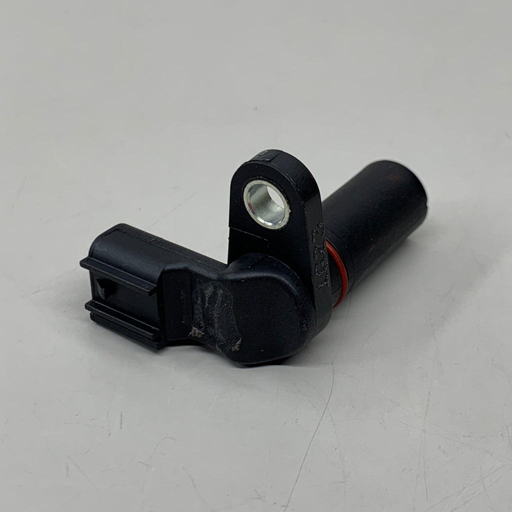 DENSO Oval Engine Camshaft Position Sensor 196-6006