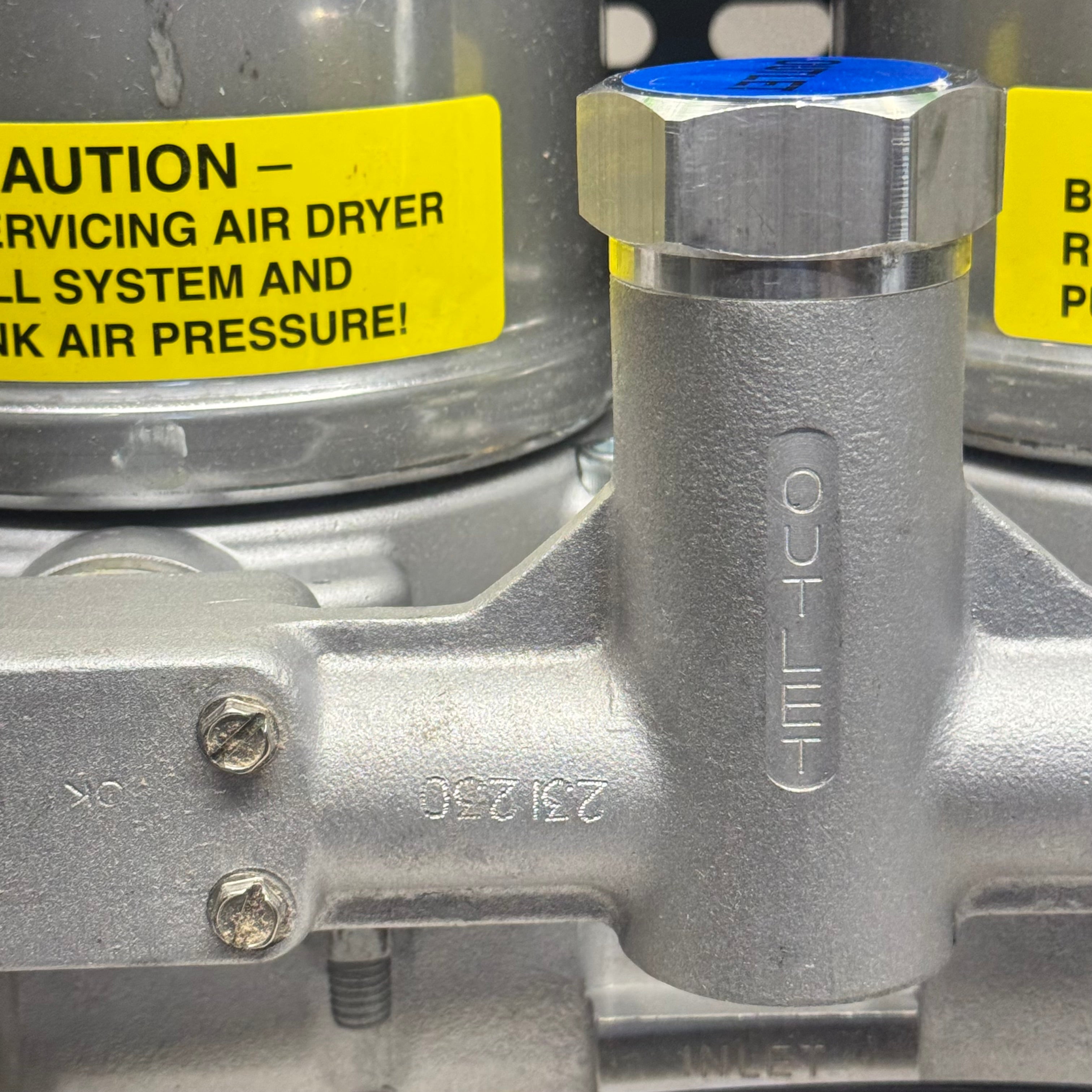 SKF Brakemaster Air Dryer Grey & Black HC Dual Turbo-2000 24V