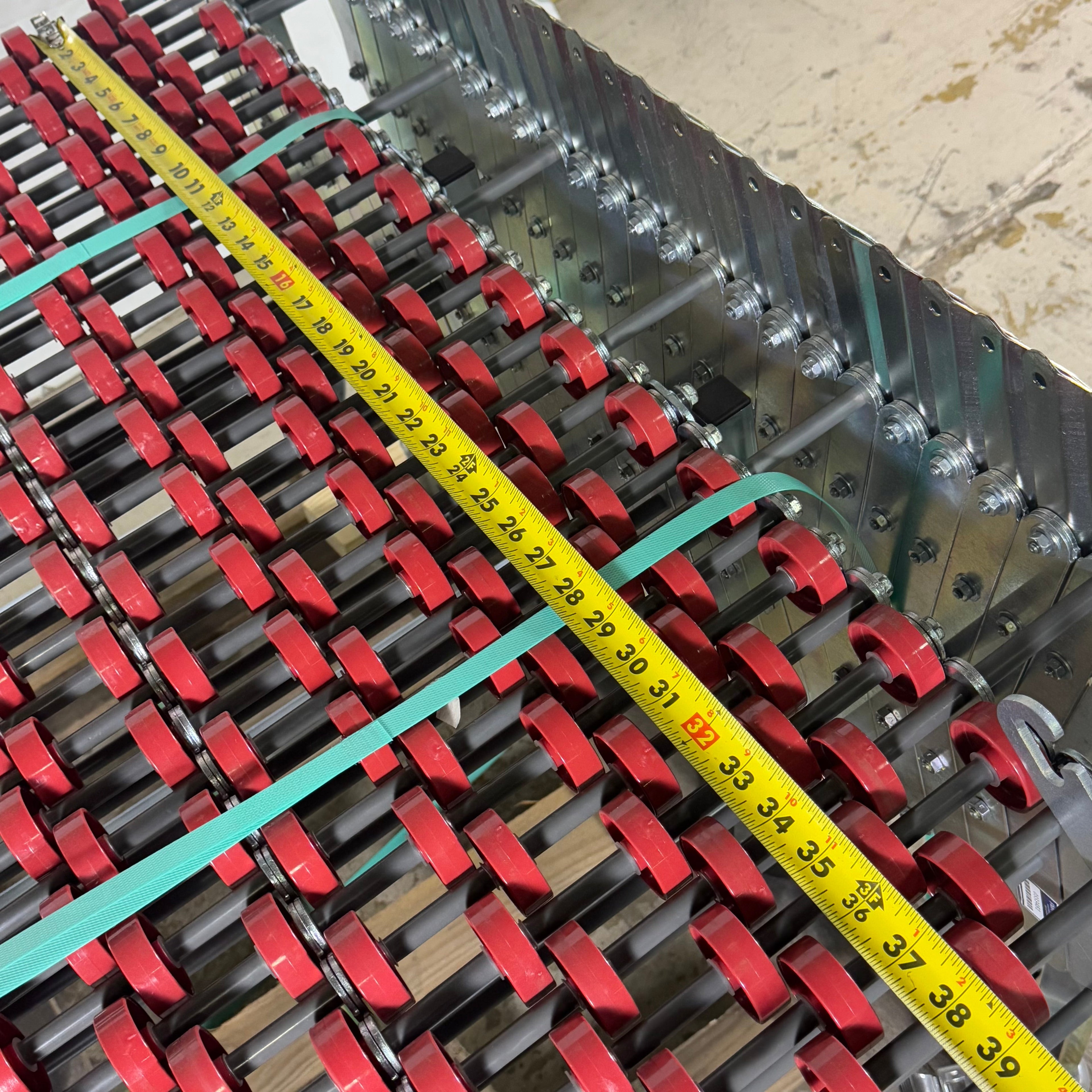 FMH CONVEYORS Flexible Gravity Skate Wheel Conveyor Sz 30” H 0333481