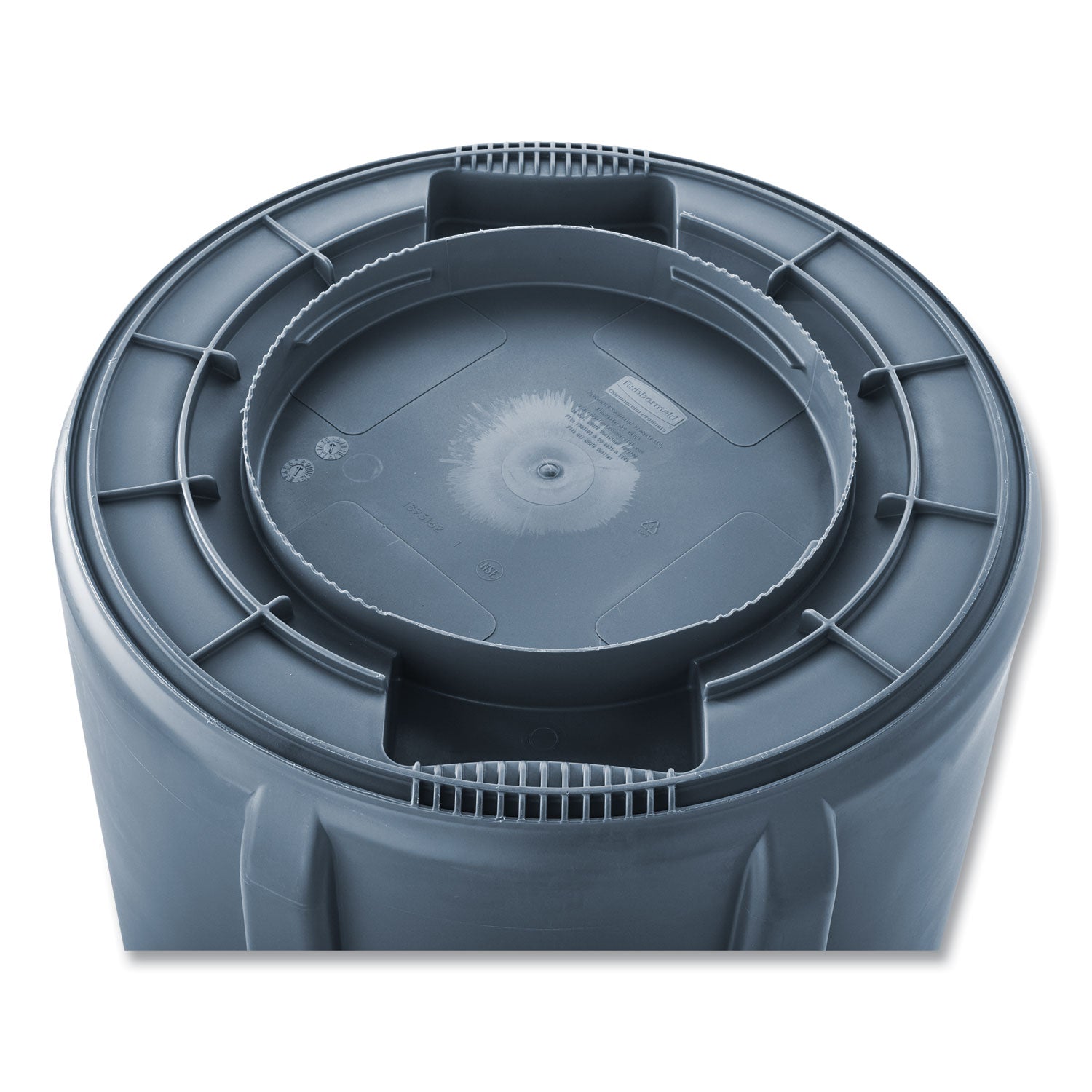 Rubbermaid Round Brute Container, Plastic, 32 gal, Gray