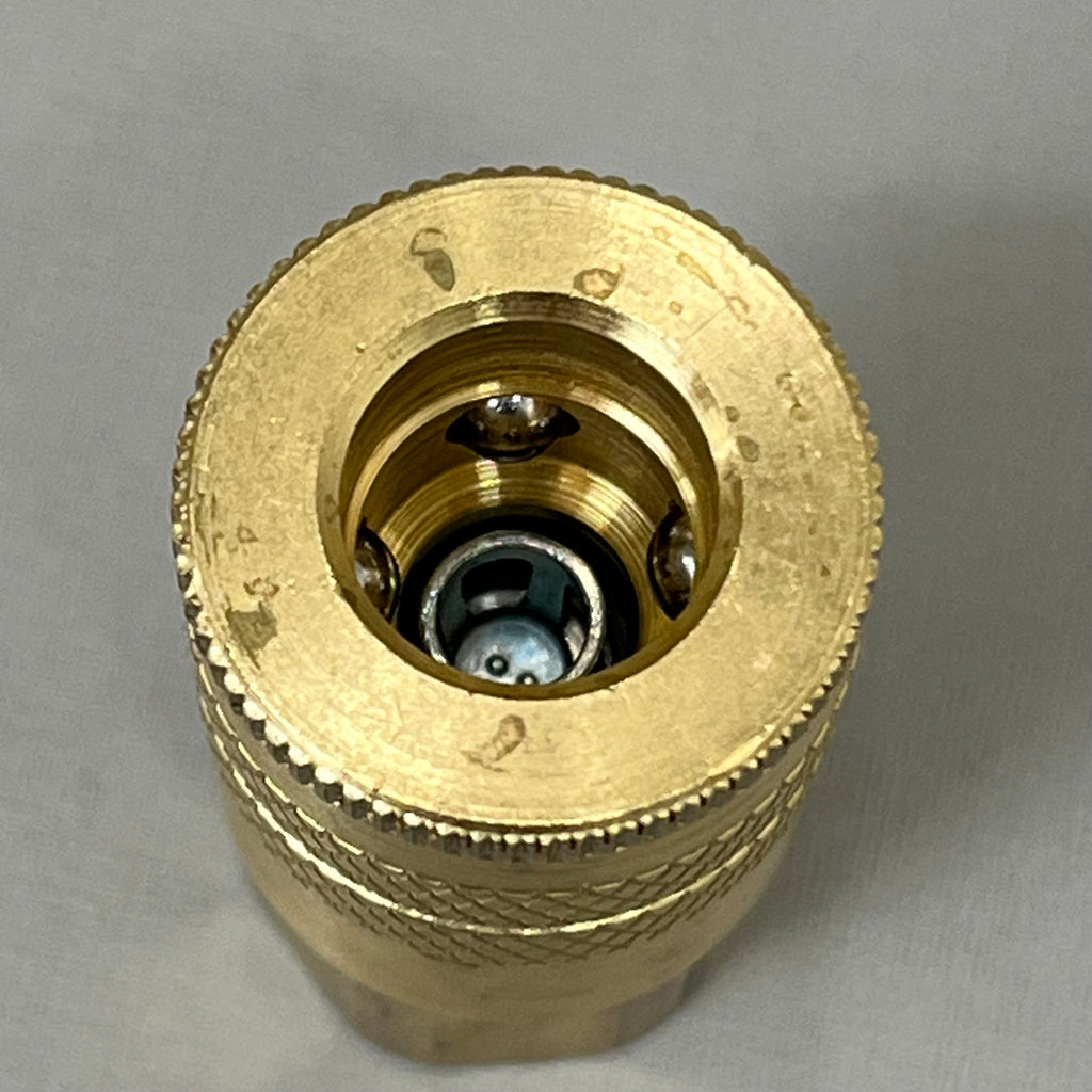 PARKER (2 PACK) Industrial Brass Quick Connect Air Couplers w/Female Threads B23