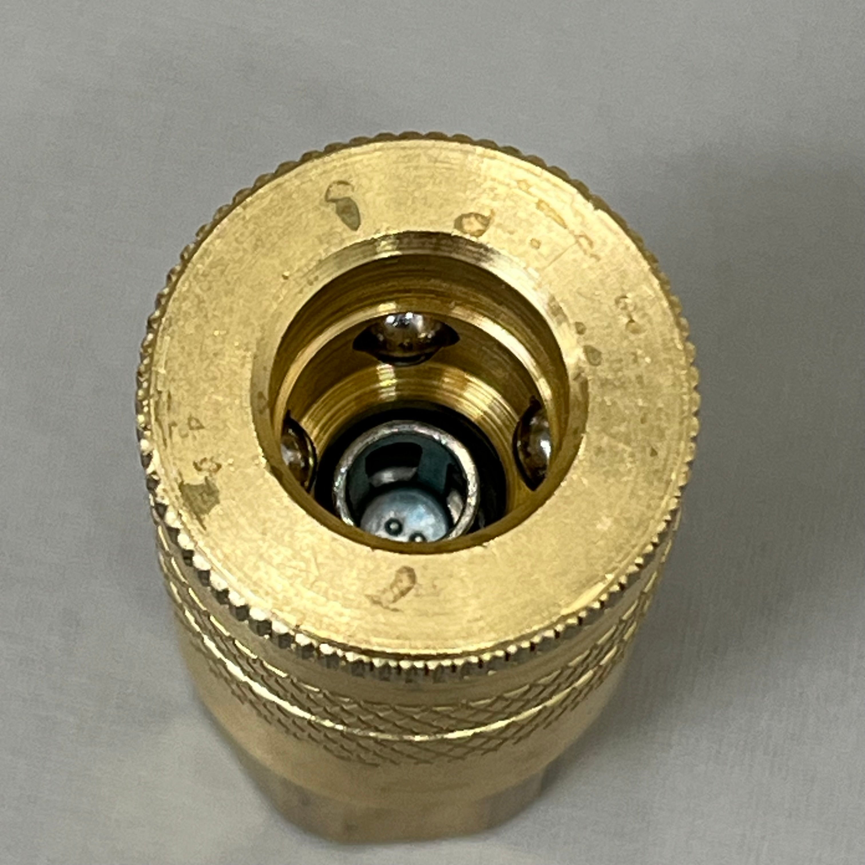 PARKER (2 PACK) Industrial Brass Quick Connect Air Couplers w/Female Threads B23