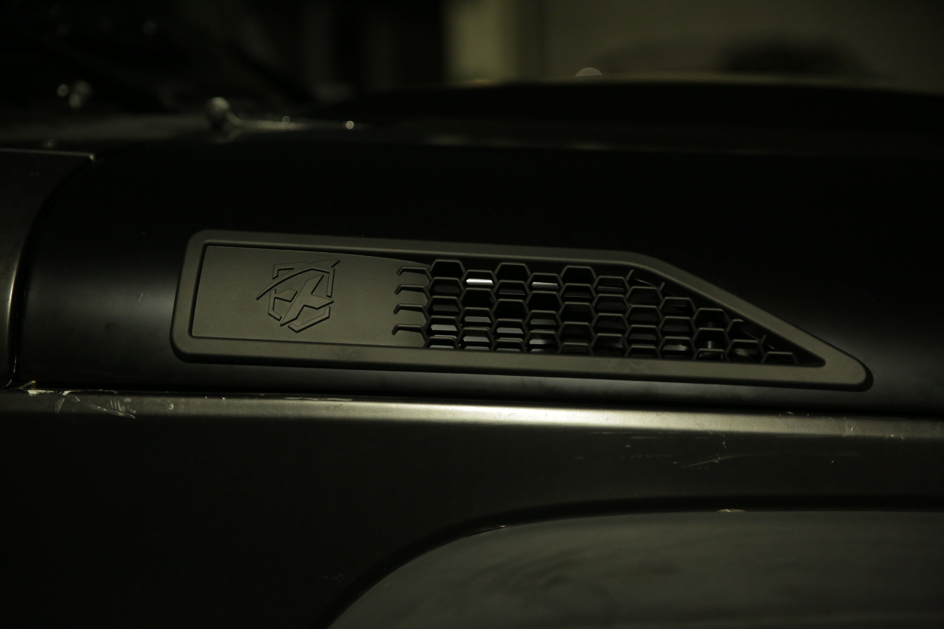 Xprite Replacement Side Air Vent with Pattern Wrangler JL JK Seri