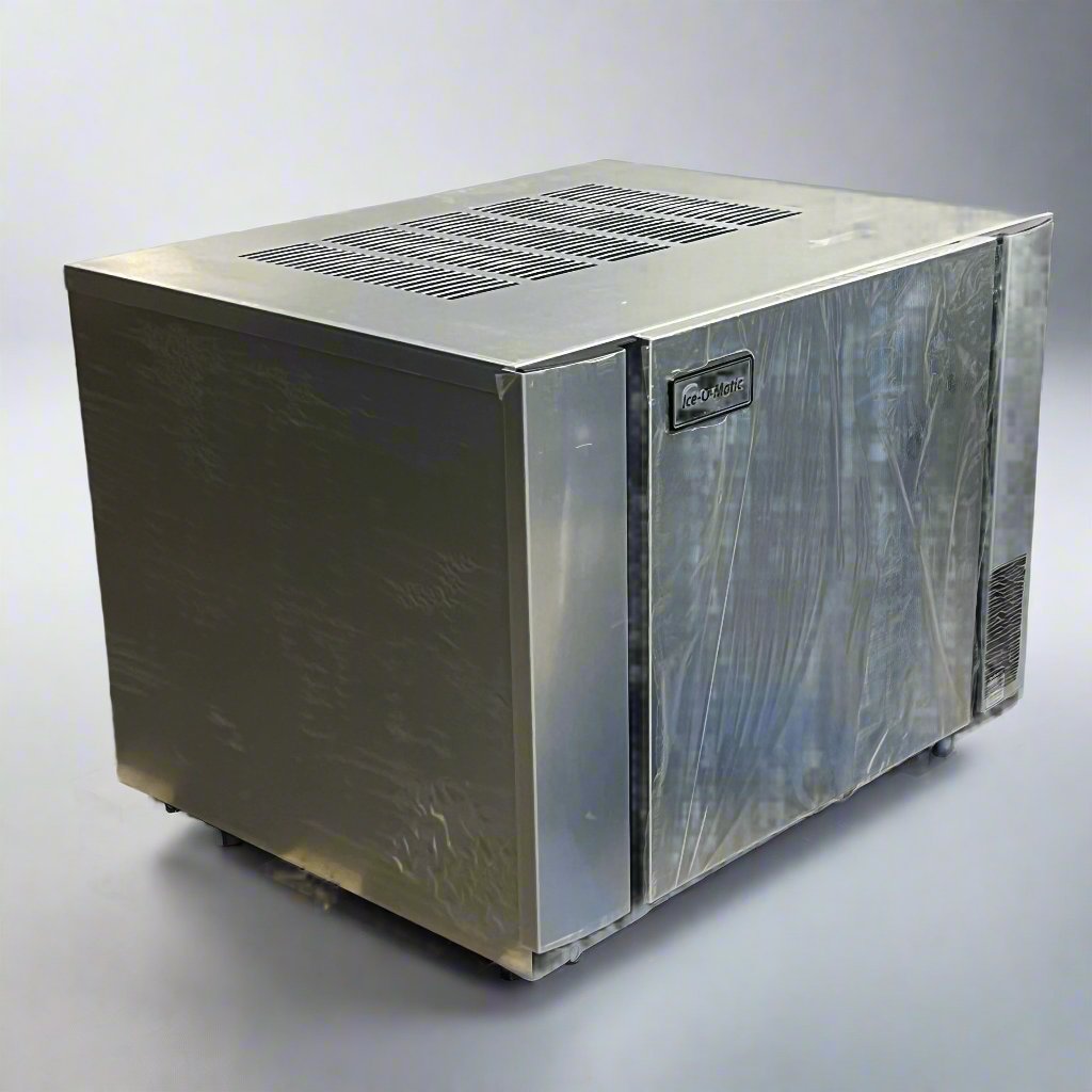 ICE-O-MACHINES 240V 30"x24.5"x21" CIMO530HAT5 Stainless Steel