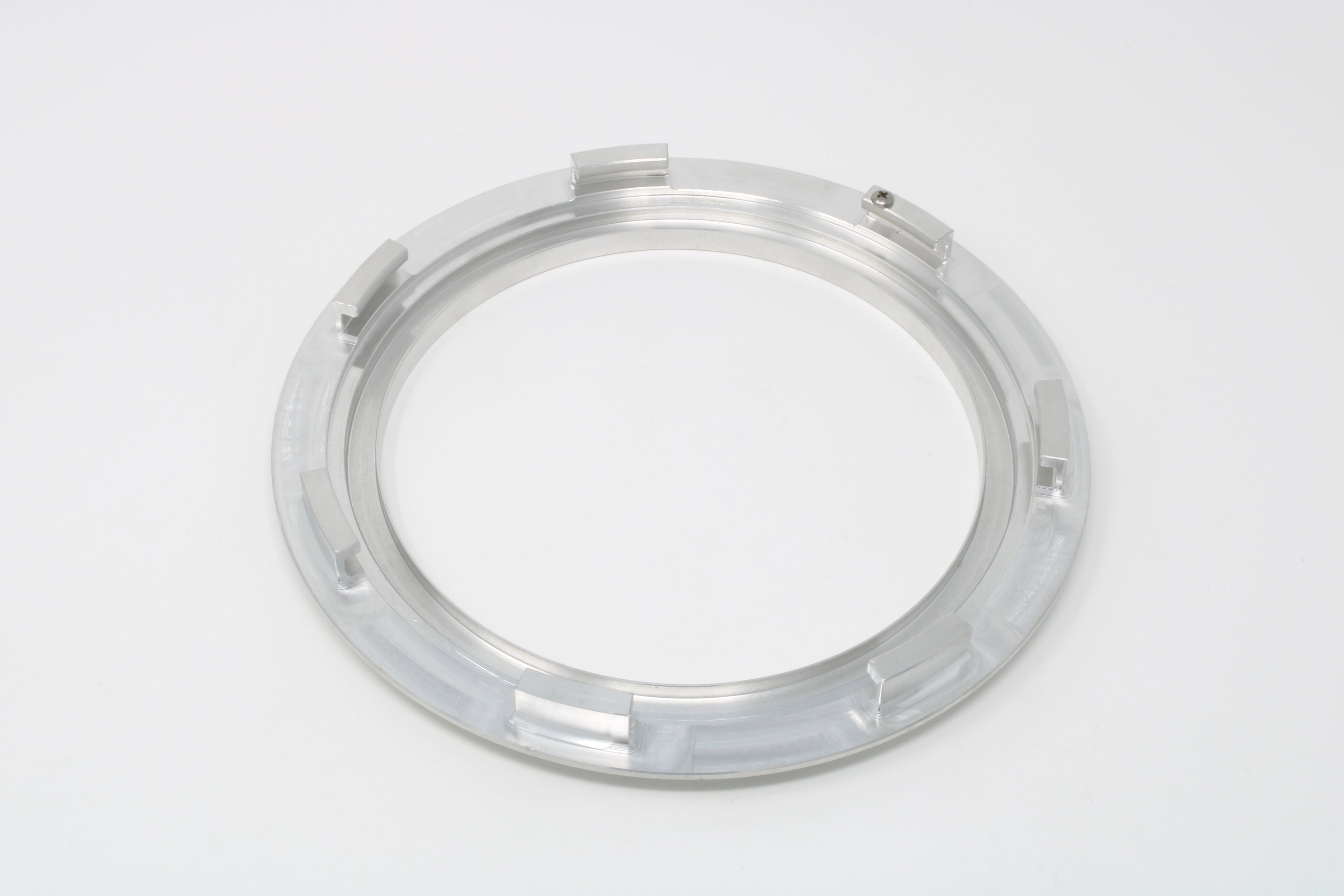FUEL PUMP MOUNTING PLATE
