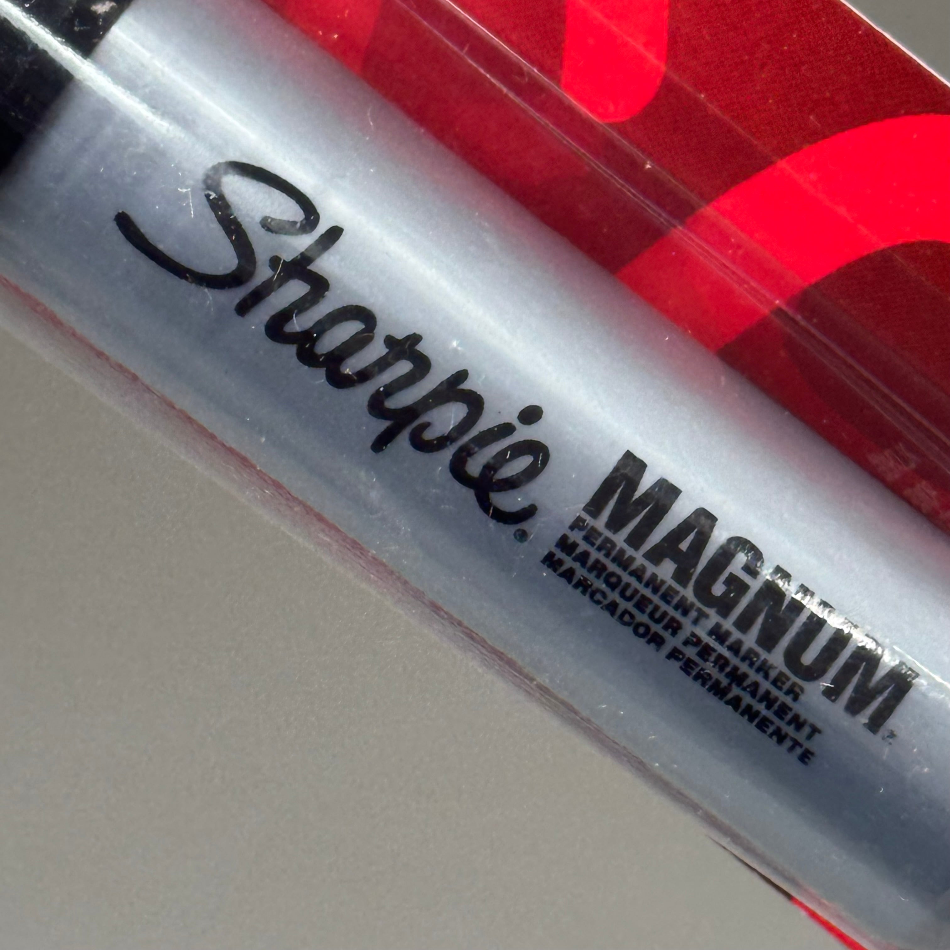 SHARPIE (2 PACK) Magnum Permanent Markers Marks through a Variety of Surfaces 203711