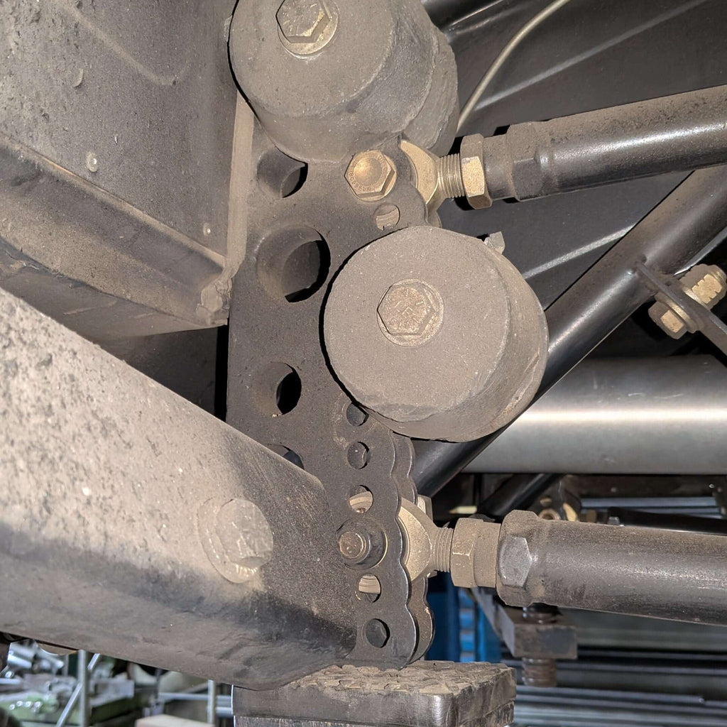 Chromoly 4-Link Chassis Bracket