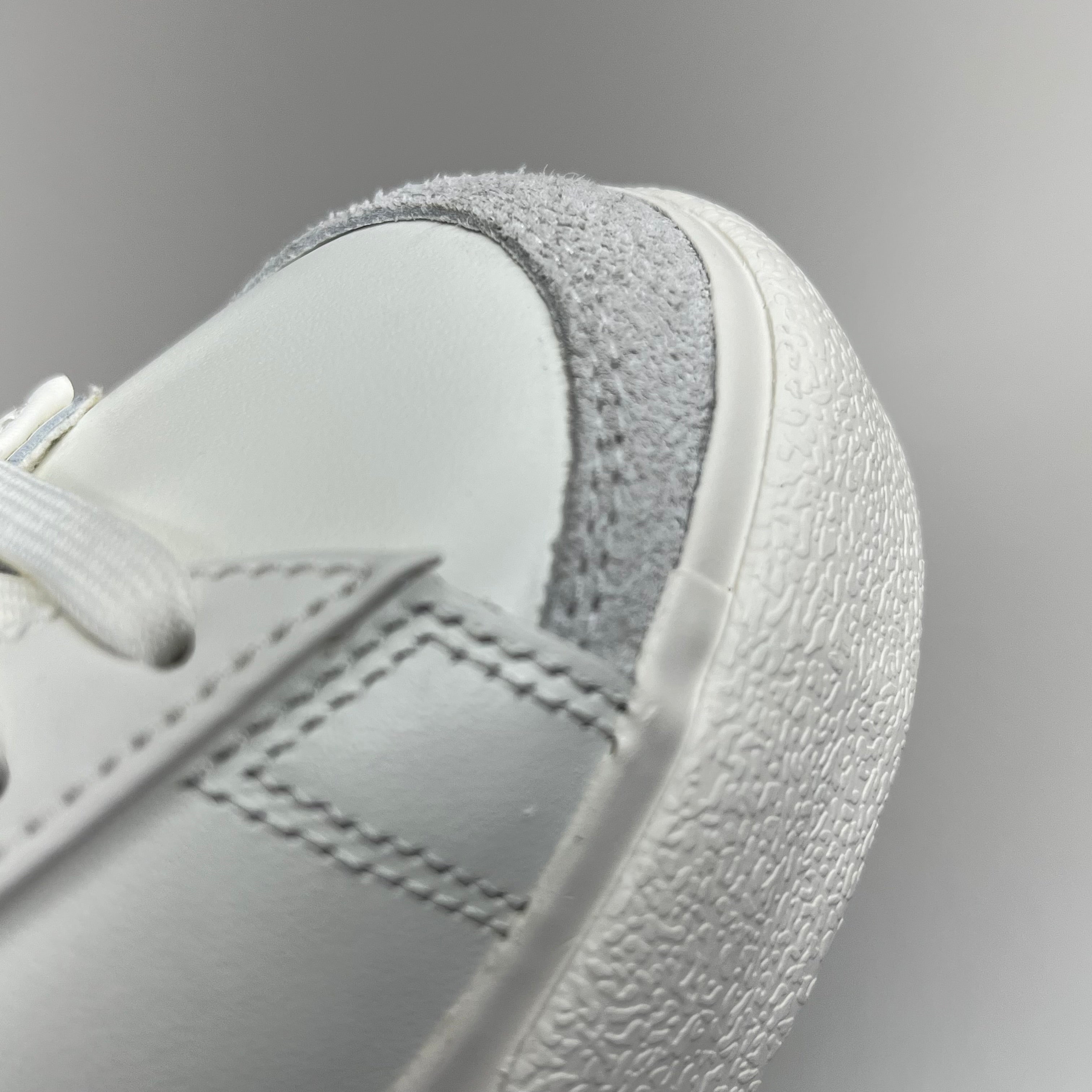 NIKE Shoes Blazer Low Cut Platform Sneaker Sz Women's 10.5 Men's 9 Yellow/Grey/White