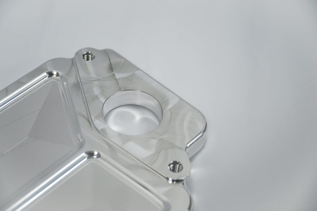 C8 LT2 BAFFLED VALLEY COVER