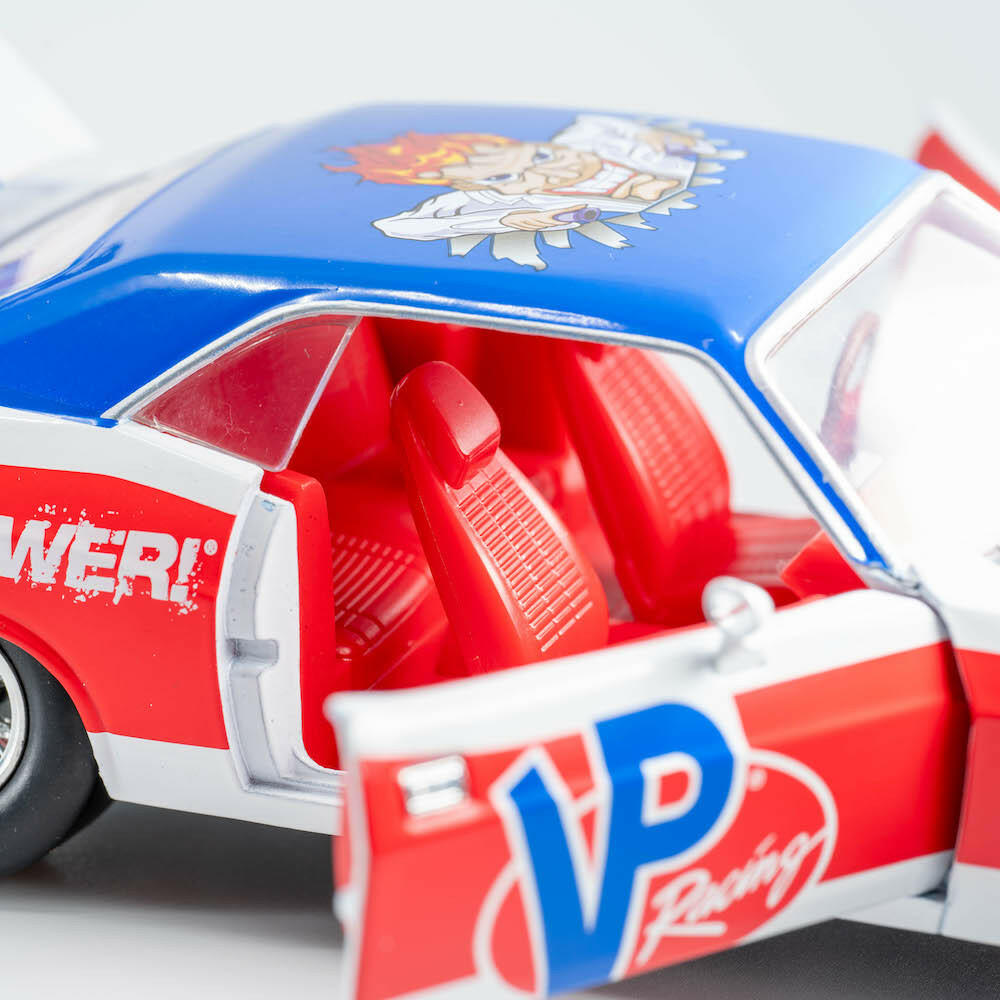 VP Racing 1970 Dodge Challenger Diecast— R/T HEMI 1:24 Scale