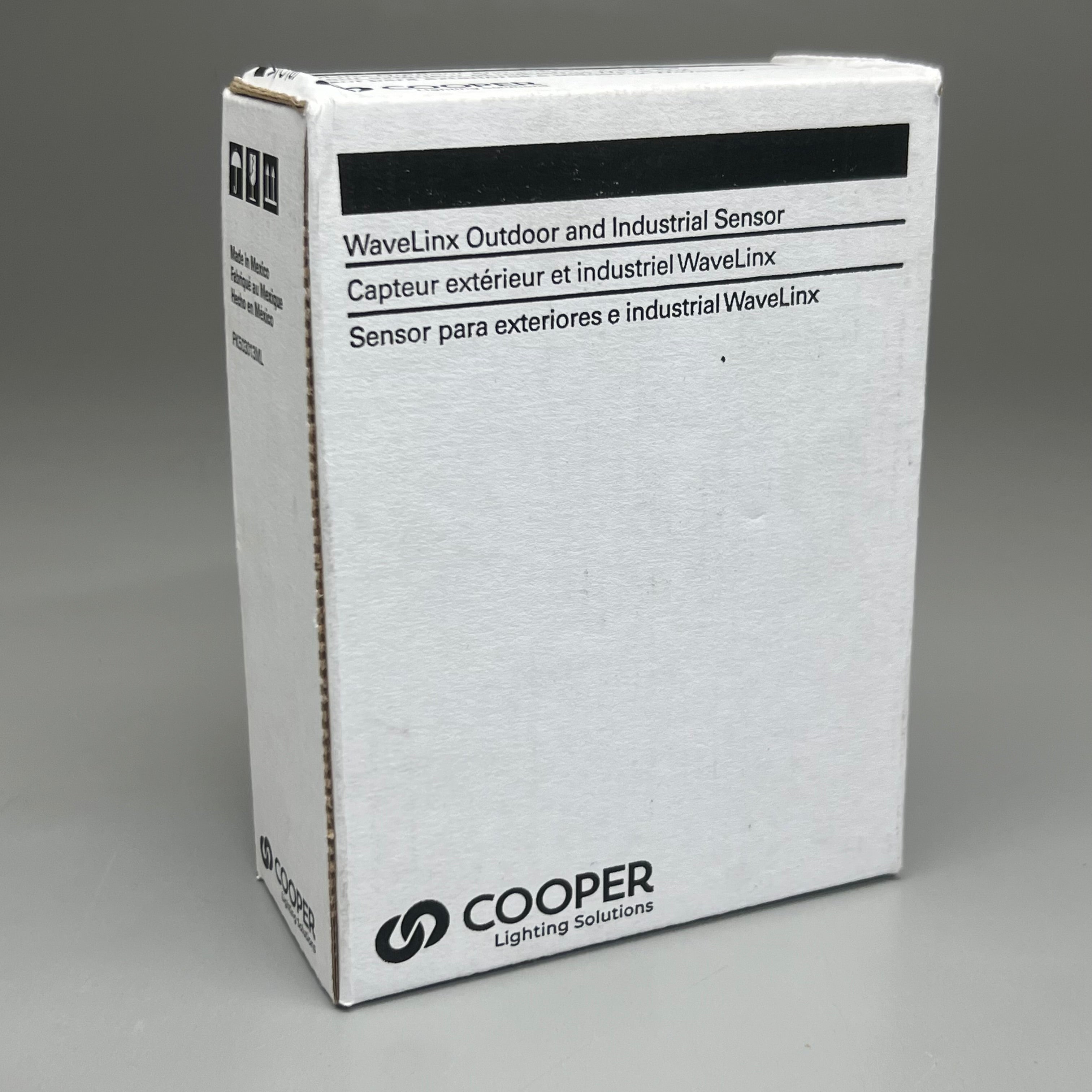 COOPER LIGHTING SOLUTIONS WaveLinx Industrial Dual Chip Sensor WIE-WH White