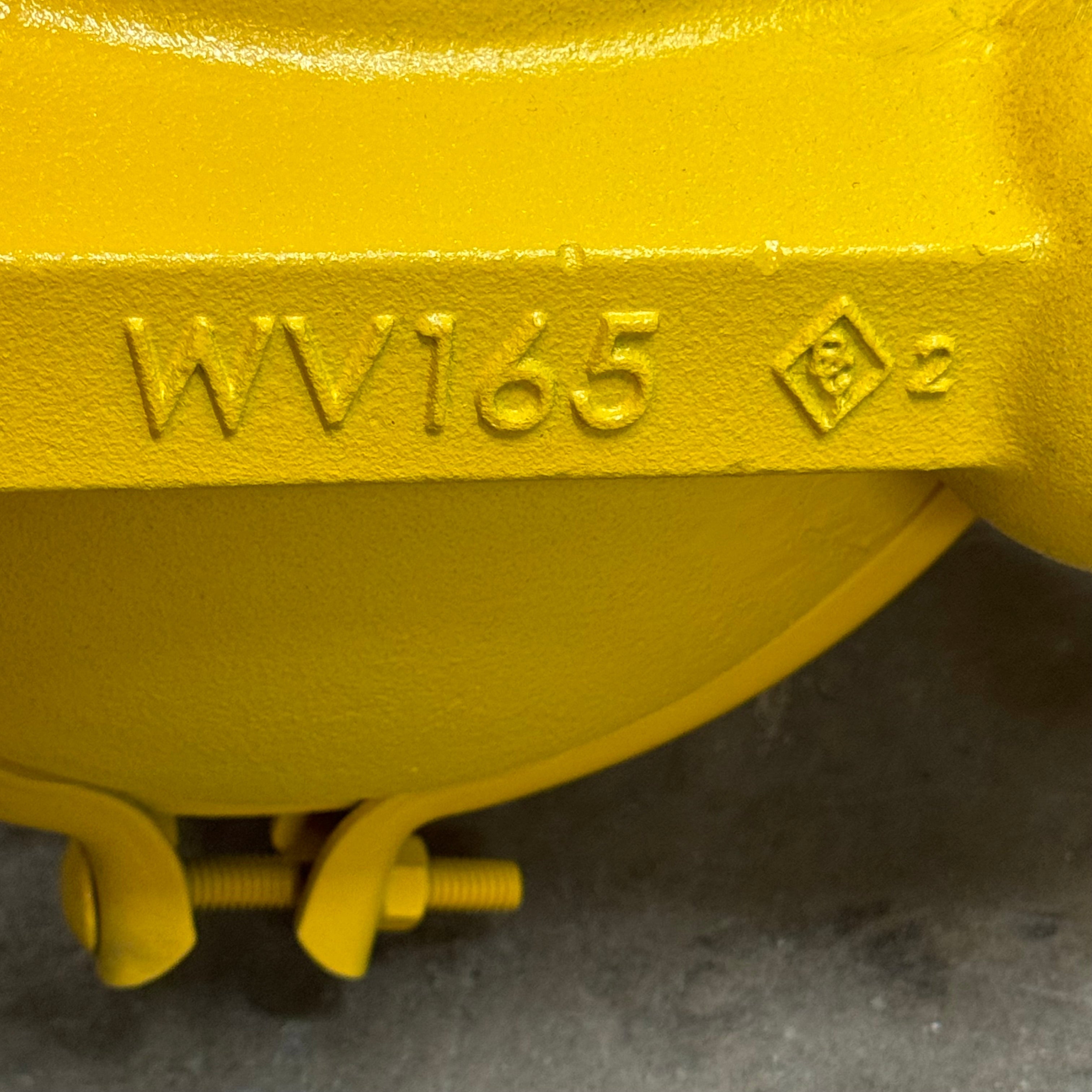 VERSAMATIC AODD Pump E4CA1R110-ATEX Yellow