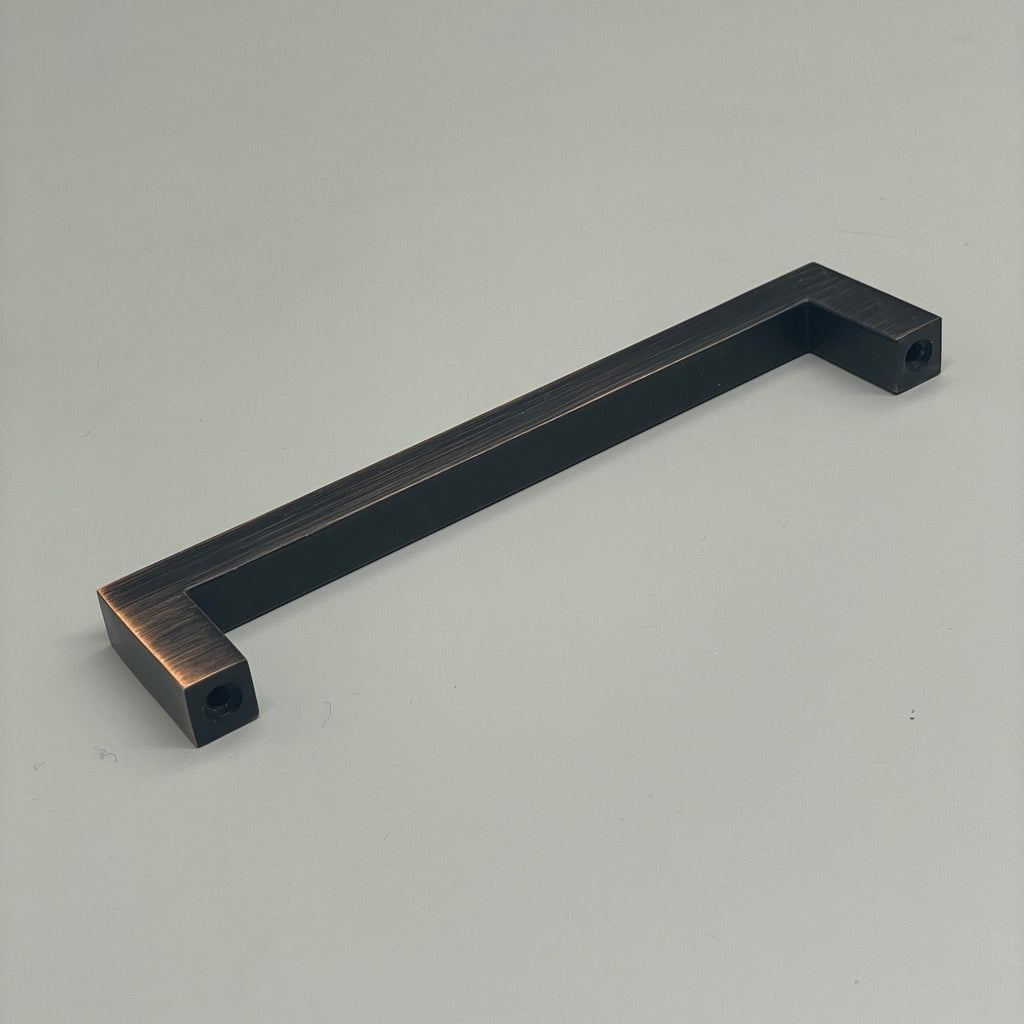 BERENSON (25 PK) Contemporary Advantage One Bronze Square Pull 9030-40VB-P