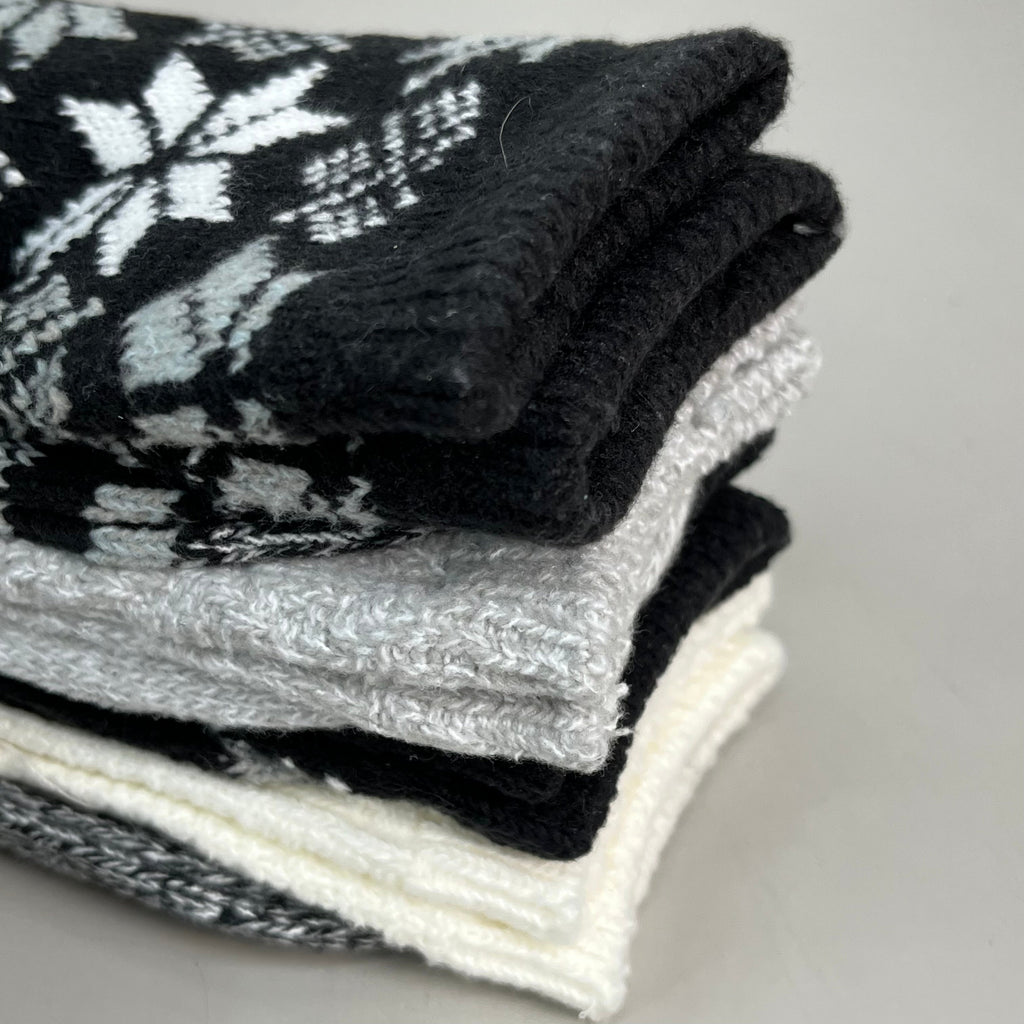 CUDDLE DUDS Soft Boot Crew Socks Plushfill 4 Pair Sz 4-10 Black Check (New)