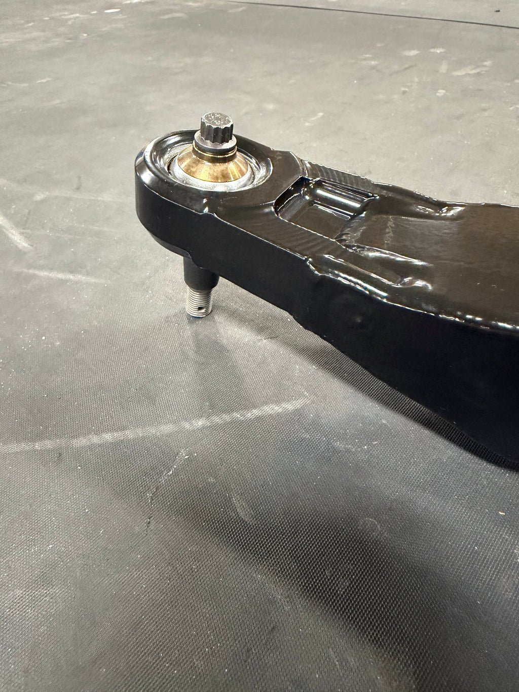 Can-Am Maverick R High Clearance Lower A-Arms