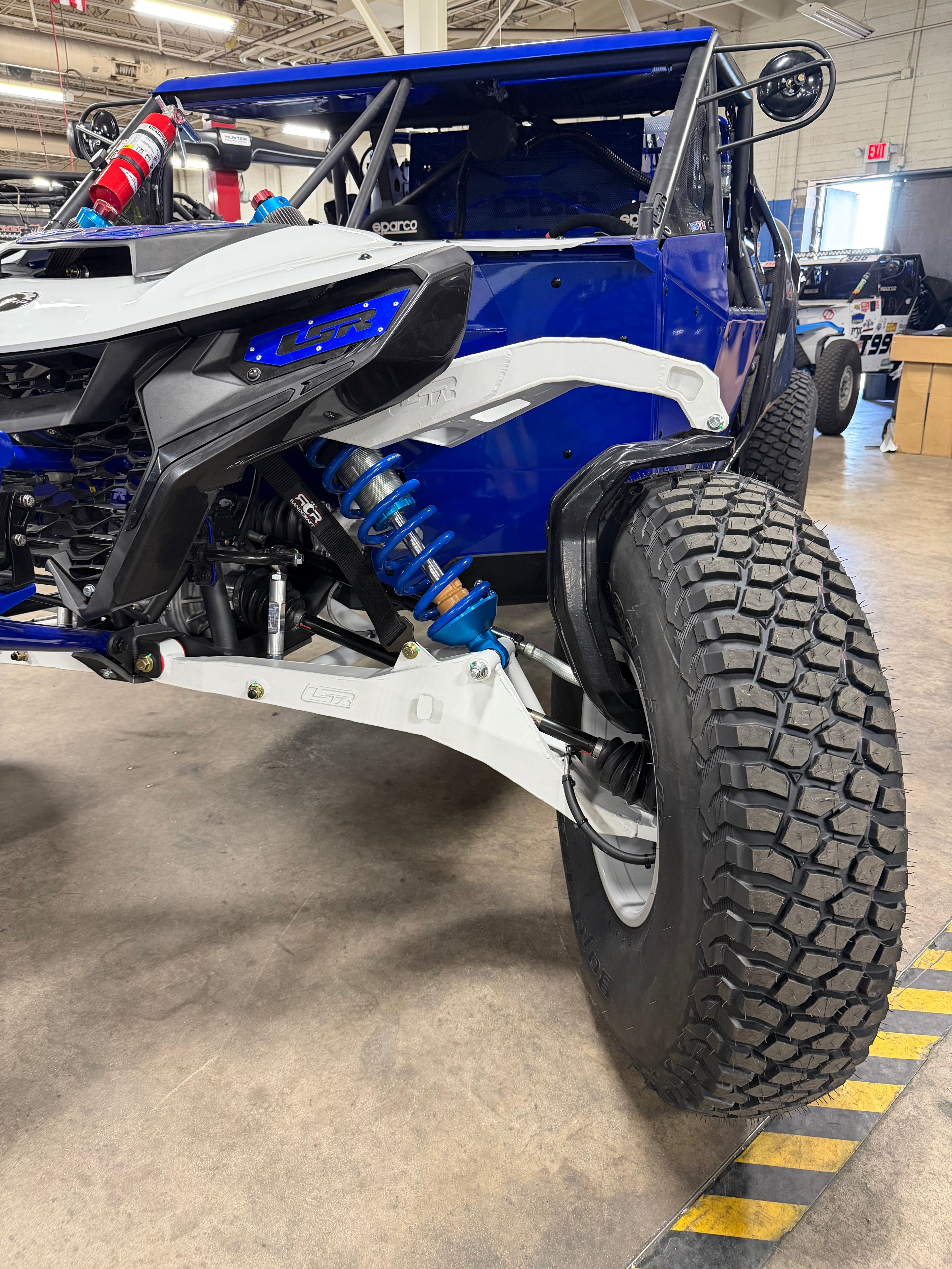 Can-Am Maverick R High Clearance Lower A-Arms