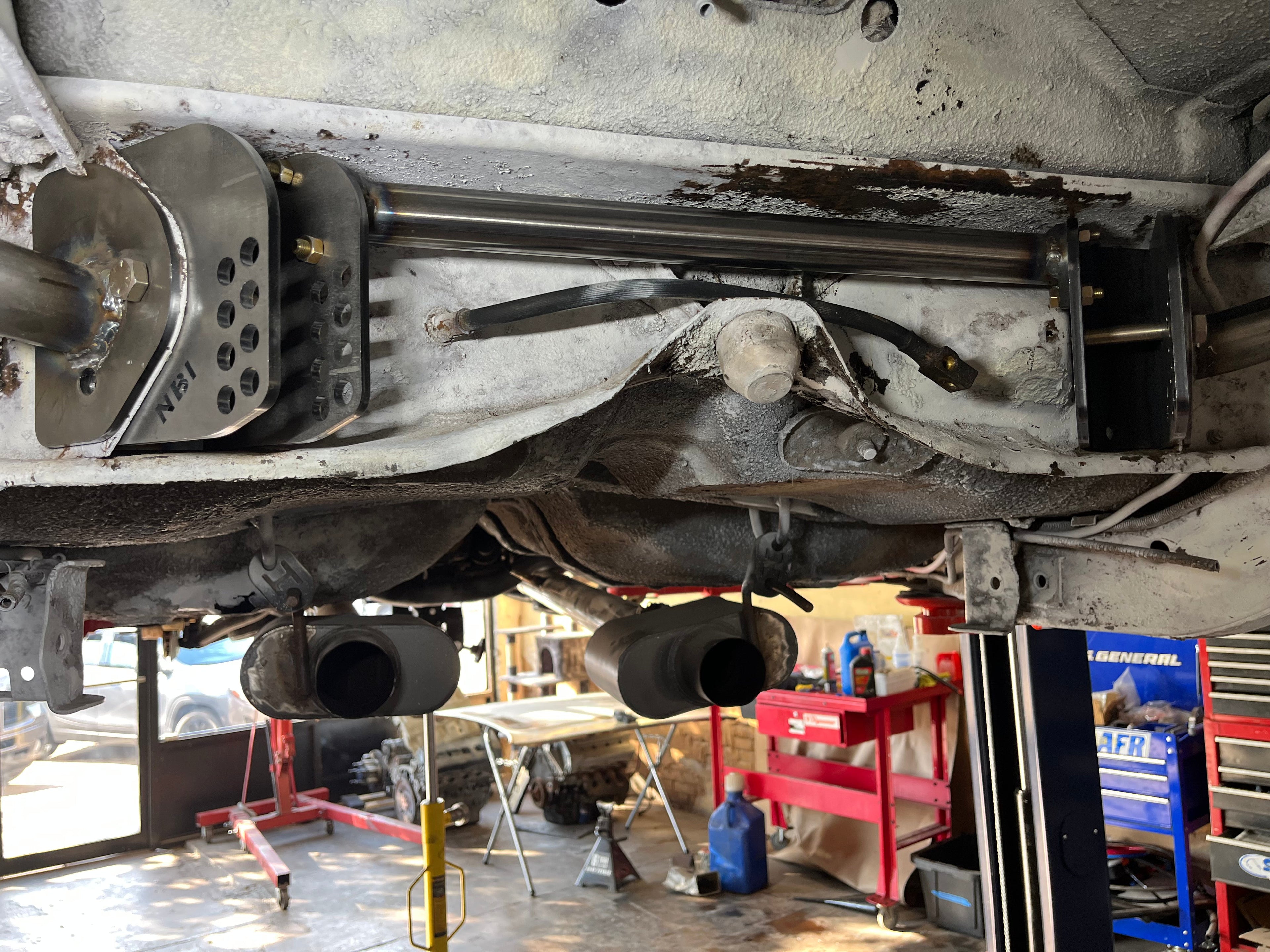 1971-72  Bolt In Adjustable Upper Torque Box Assembly