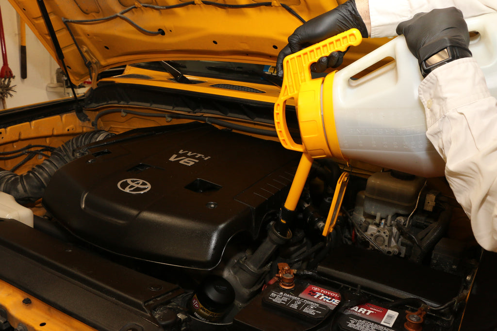 OilSafe |  Stretch Spout  | Controlled-Flow Oil Transfer Lid