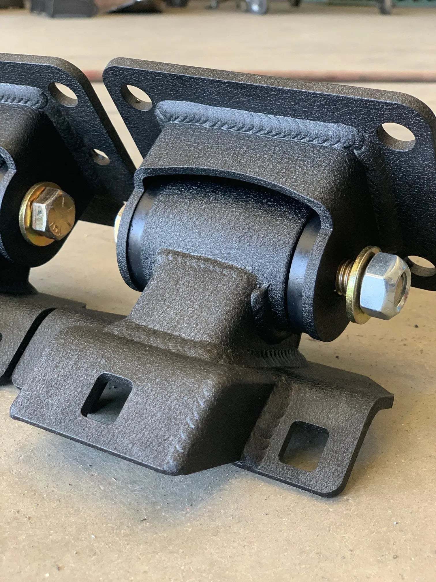 2007-2013 Chevy / GMC - 1500 4.8L, 5.3L, 6.0L and 6.2L - Tahoe - Escalade Fabricated Motor Mounts