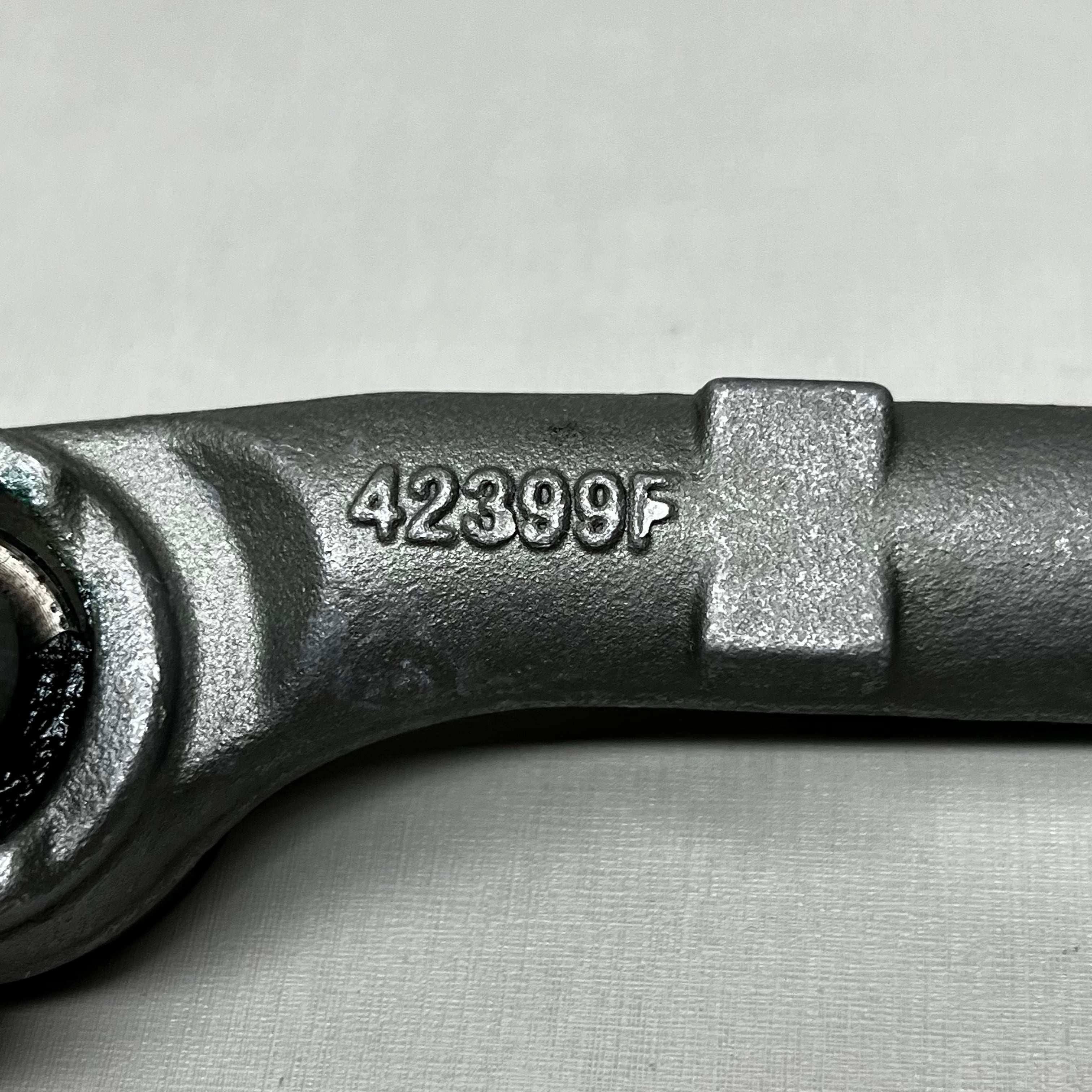 MOOG Chassis Front Right Outer Tie Rod for Volkswagen ES3524 (New)