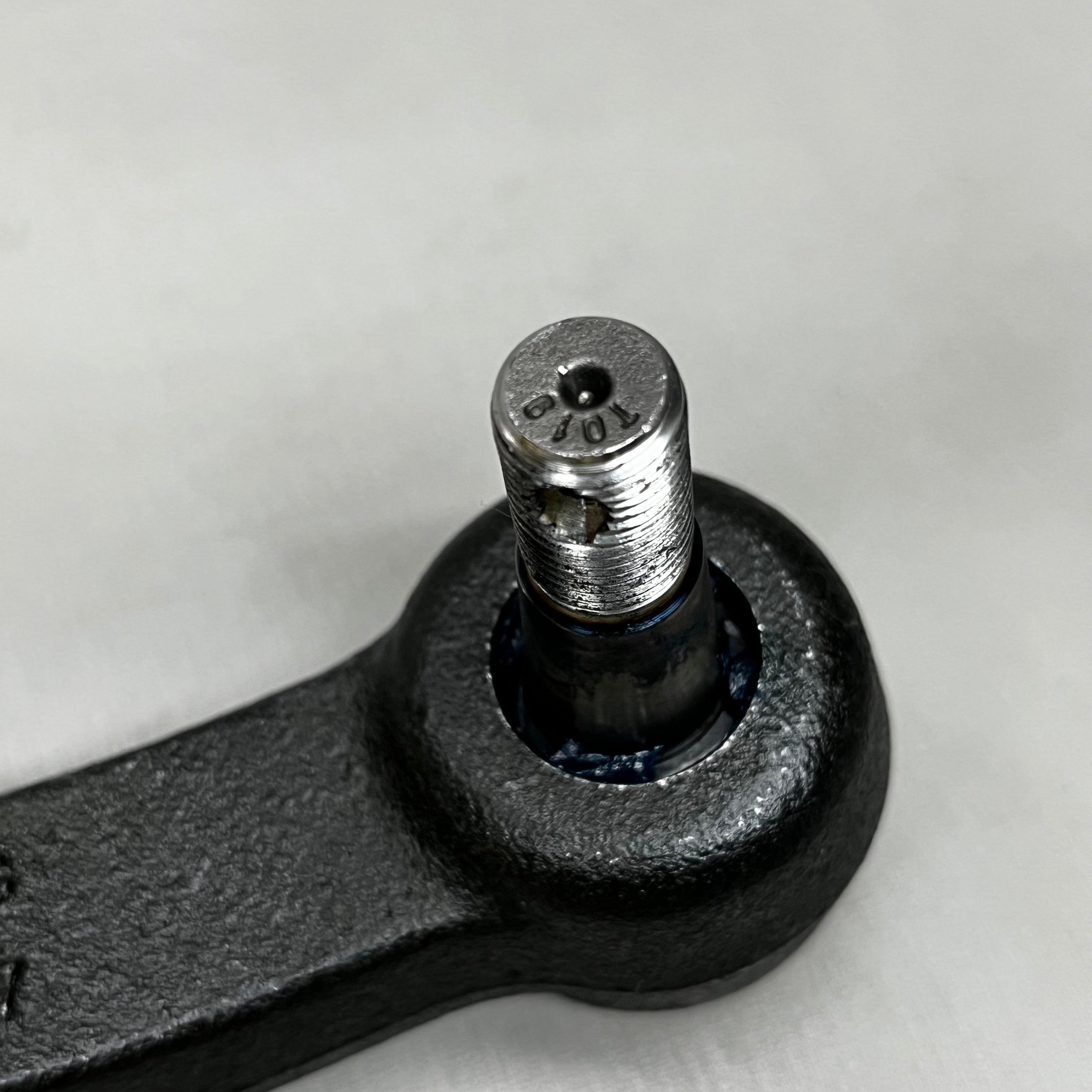 MOOG Chassis Parts Idler Arm K6535 (New)