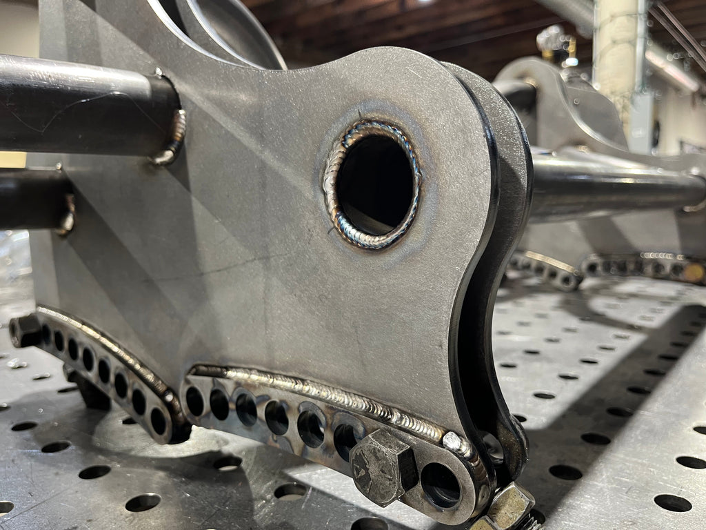 Chevy/GMC 1500 4-Link Back Half "Race" Kit (2014–2018)
