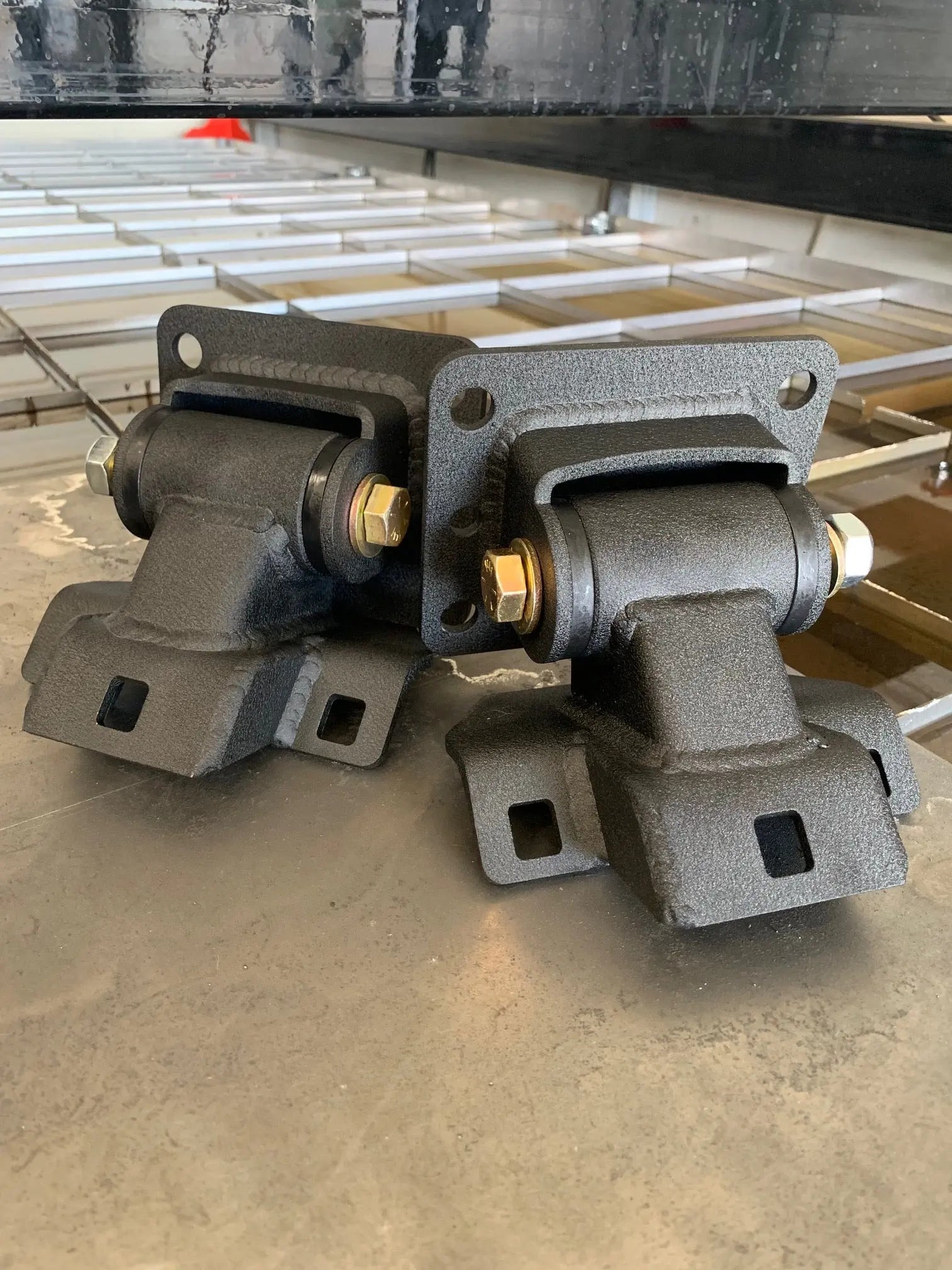 2007-2013 Chevy / GMC - 1500 4.8L, 5.3L, 6.0L and 6.2L - Tahoe - Escalade Fabricated Motor Mounts