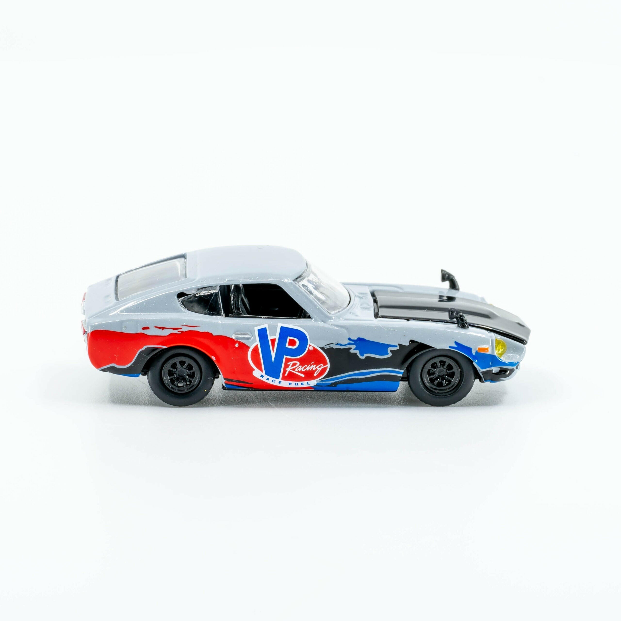 VP Racing 1970 Nissan Fairlady Z432 R70 Diecast - 1:64 Scale