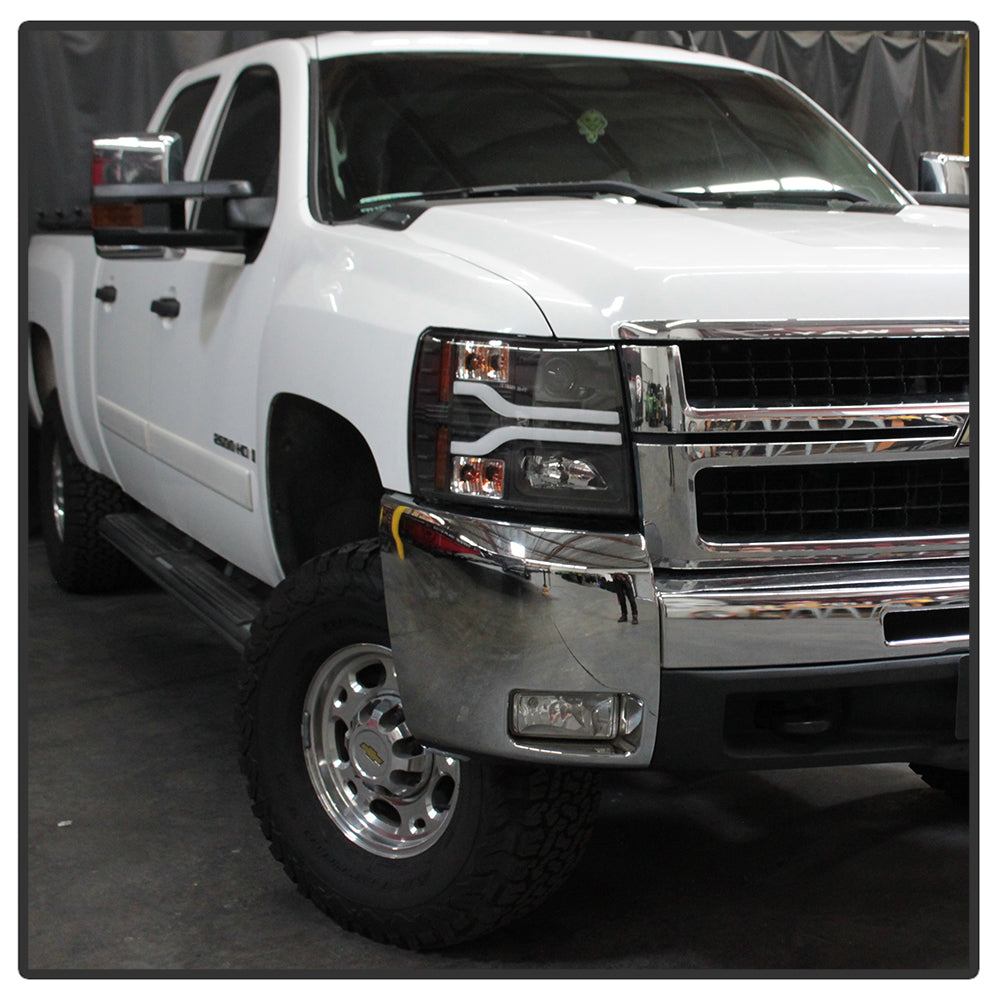 Spyder Chevy Silverado 1500 07-13 Version 3 Projector Headlights - Black PRO-YD-CS07V3-LBDRL-BK 5083609