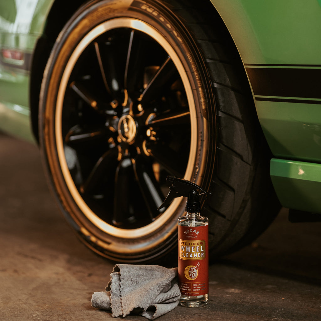Pit Crew Wheel Cleaner with PrecisionClean Technology™
