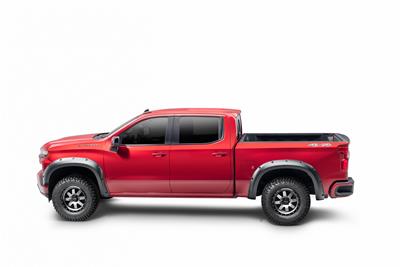 FENDER FLARES BW