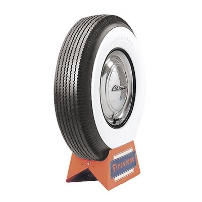 TIRE 8.90 X 15.00