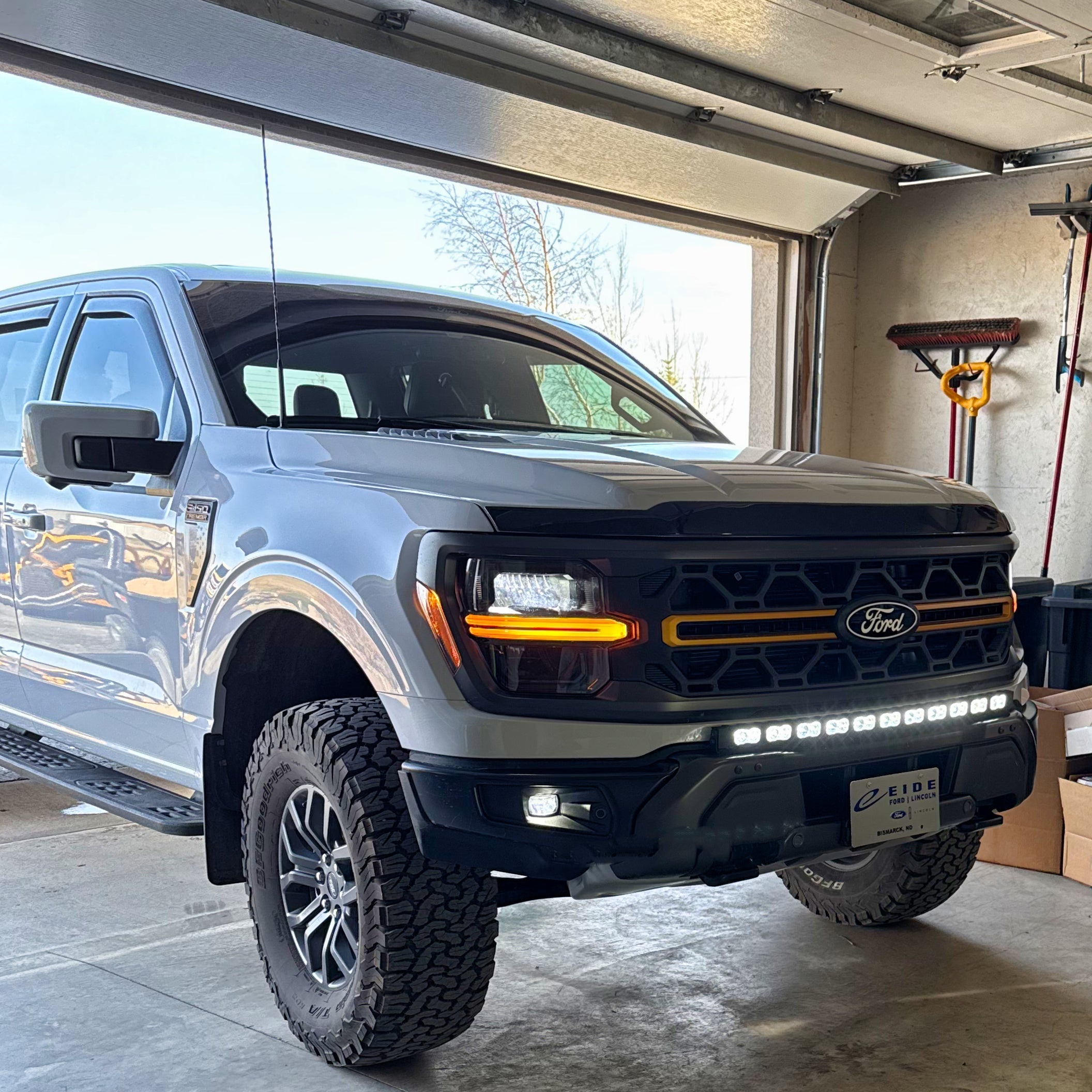 2024+ Ford F150 Tremor 40in Light Bar - PRO
