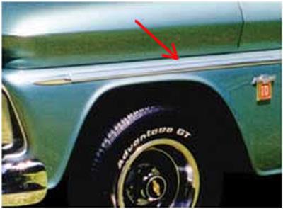 FRONT FENDER MOLDING