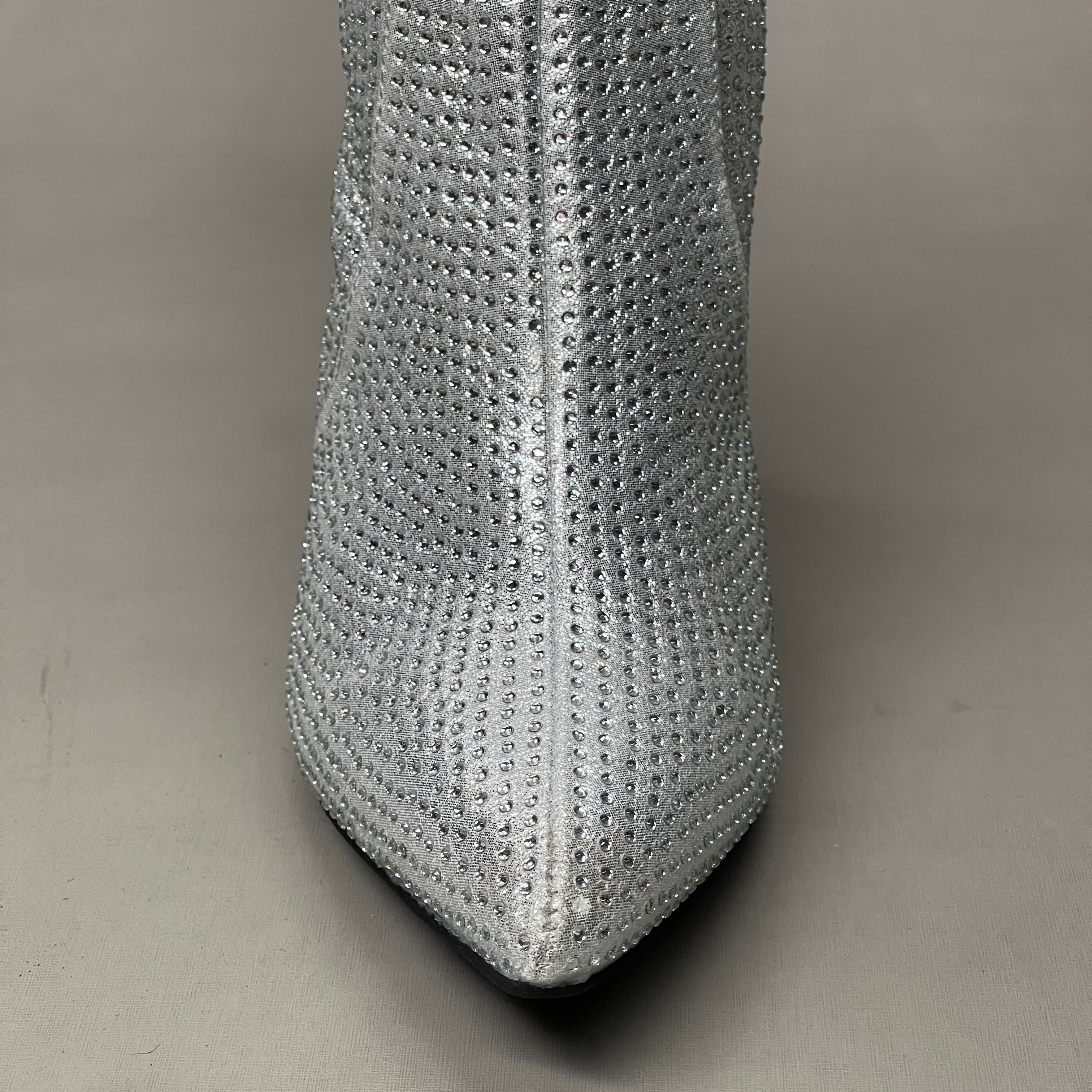 MIA Mackynzie Silver Stone Tall Heeled Boots Sz 6M Q100302