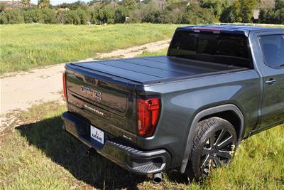TONNEAU COVER