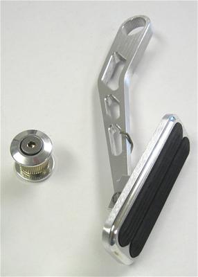 SPRING-LOADED THROTTLE PEDAL