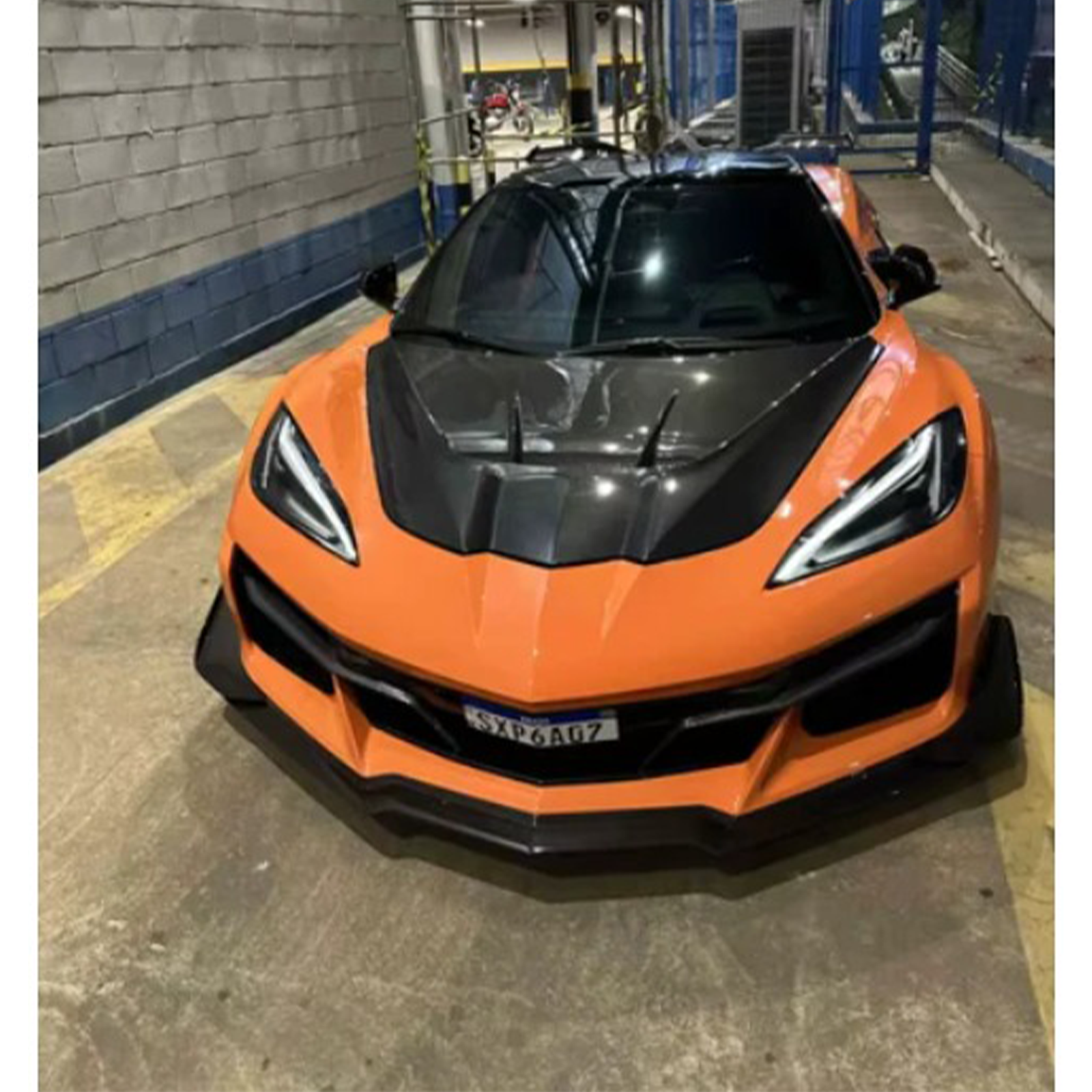 V3 Vented Carbon Fiber Hood Bonnet for Chevrolet Corvette C8