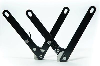 TAILGATE ADJUSTER SYSTEM